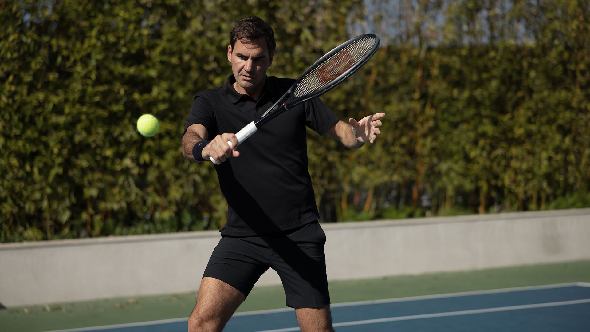 Roger Federer Testing the Wilson RF