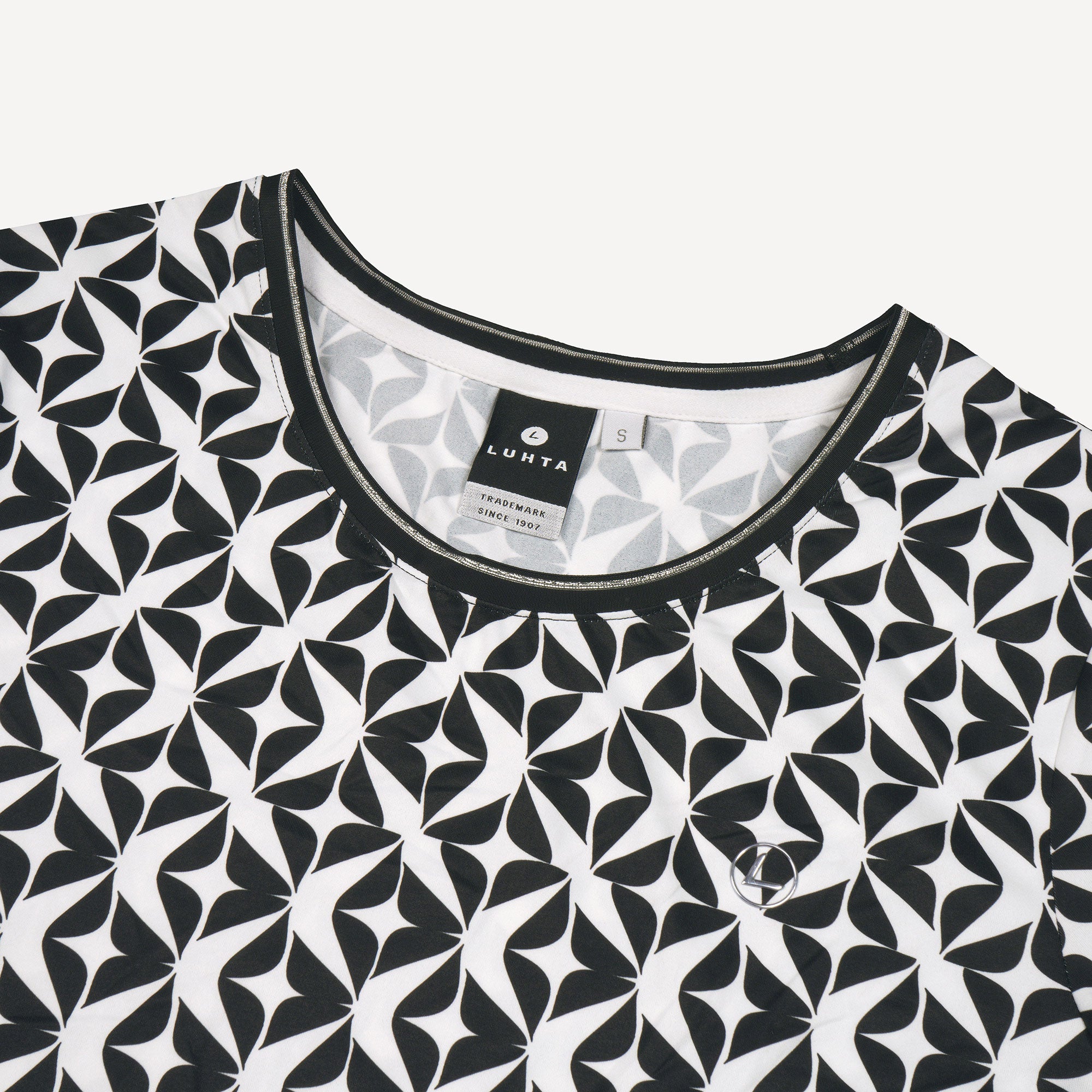 Luhta Ilmopohja Women's Tennis Shirt - Black (4)