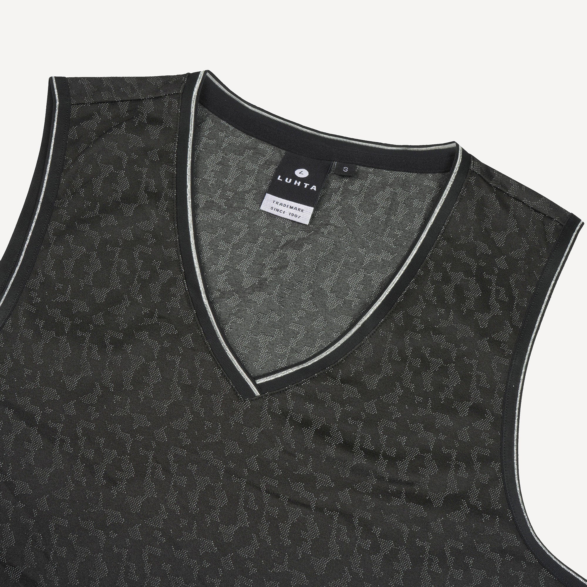 Luhta Ilttula Women's Tennis Tank - Black (4)