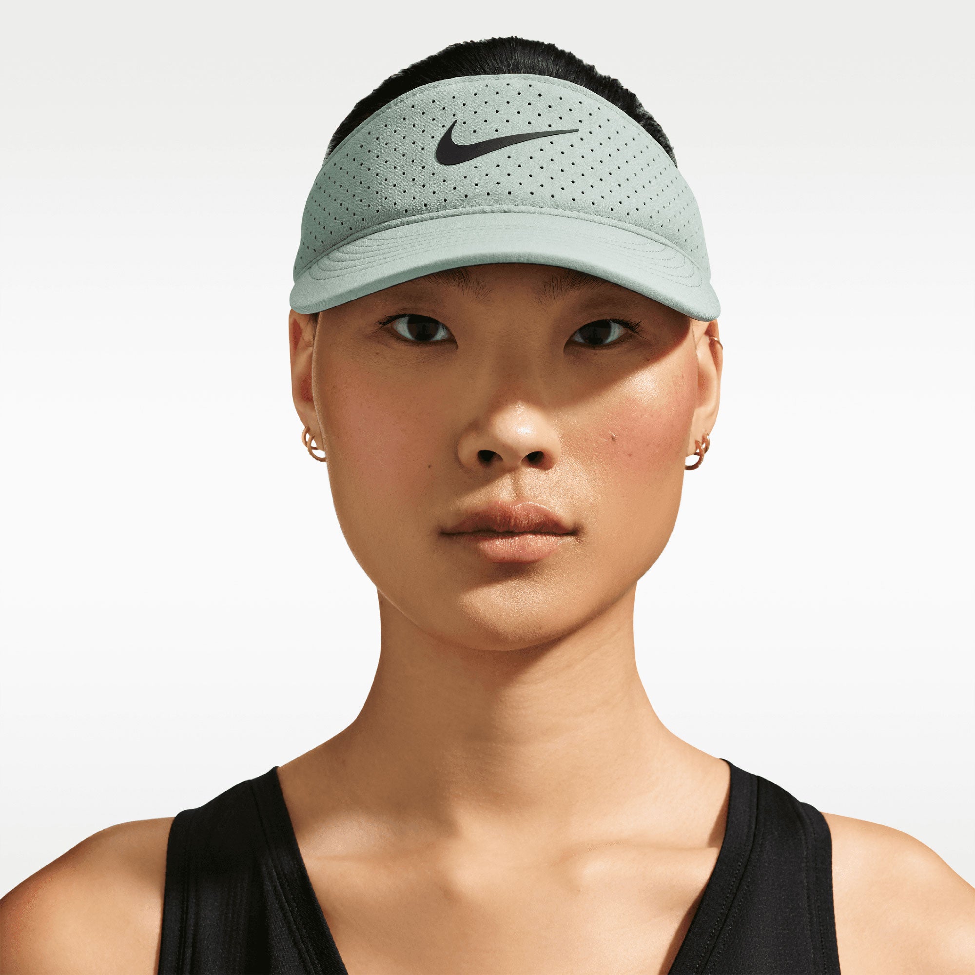 Nike Ace Dri-FIT ADV Tennis Visor - Green (1)