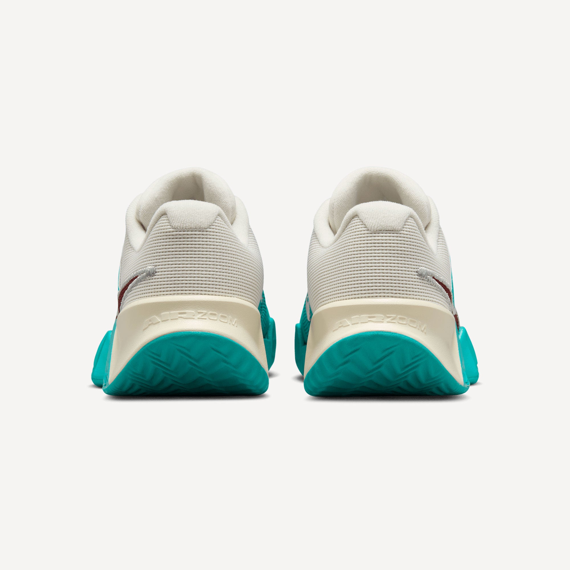 Nike GP Challenge Pro Women's Clay Court Tennis Shoes - Green (5)