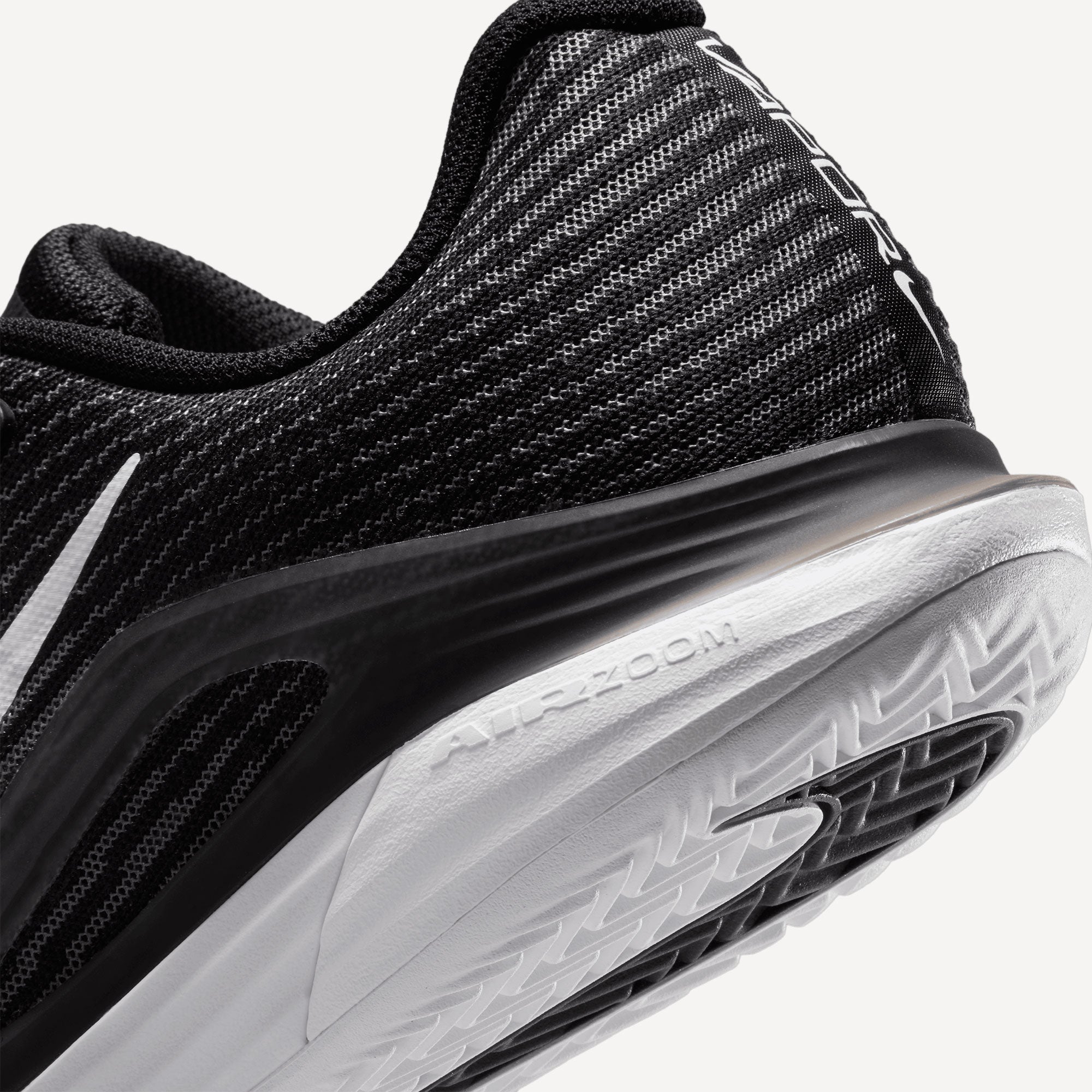 Nike Vapor 12 Women's Clay Court Tennis Shoes - Black (8)