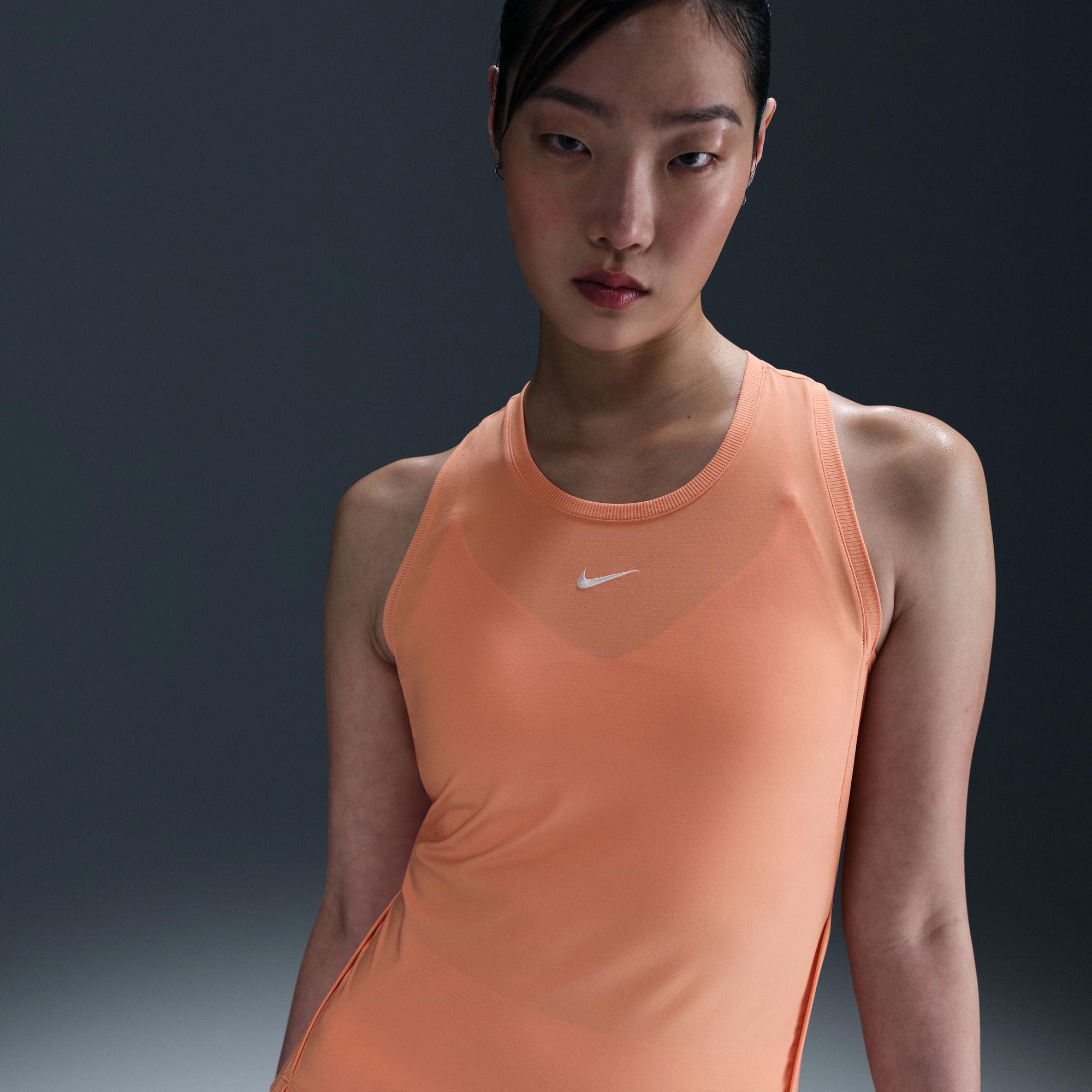 Nike Victory Women's Dri-FIT Tennis Tank - Orange (1)