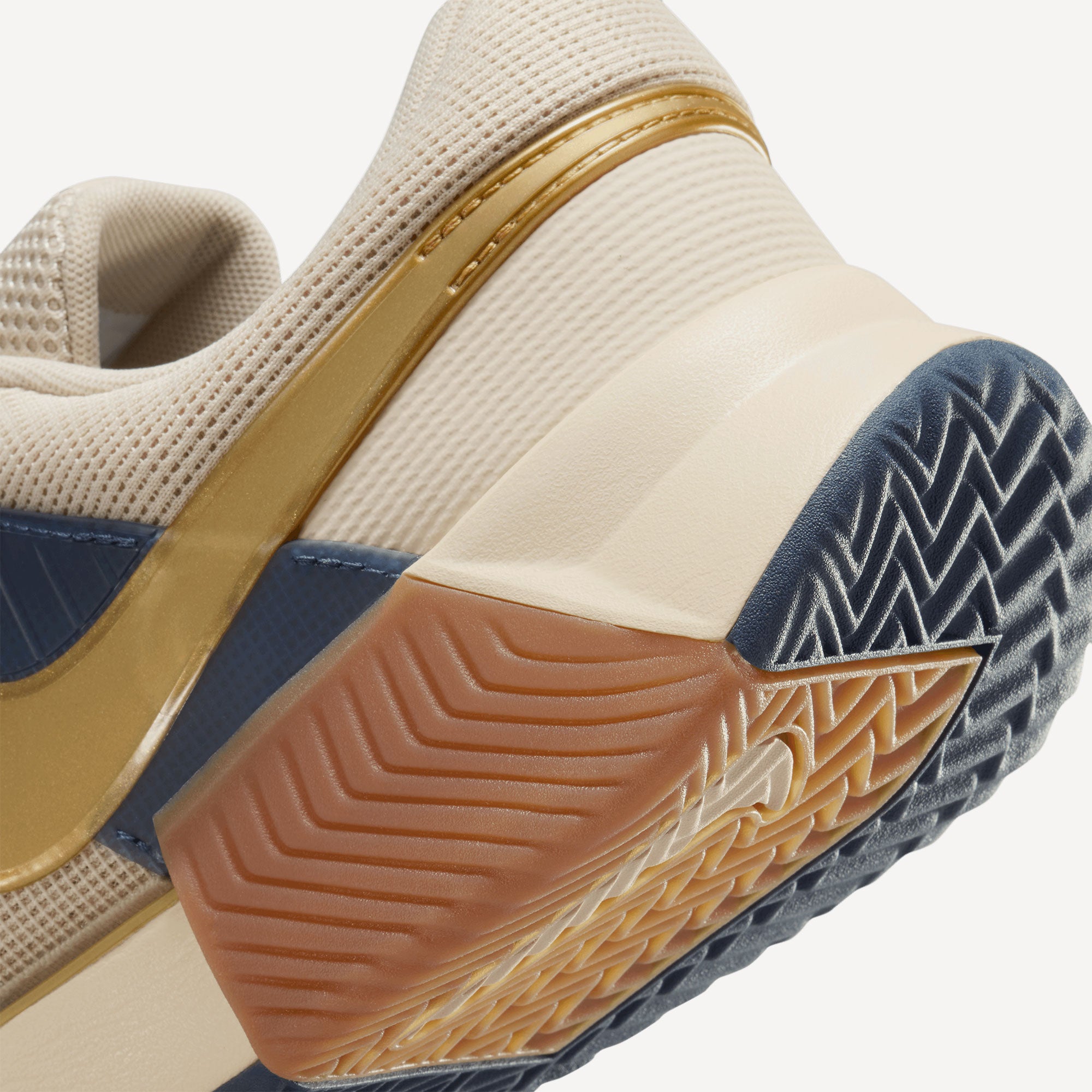 Nike Zoom GP Challenge 1 Premium Men's Clay Court Tennis Shoes - Sand (8)