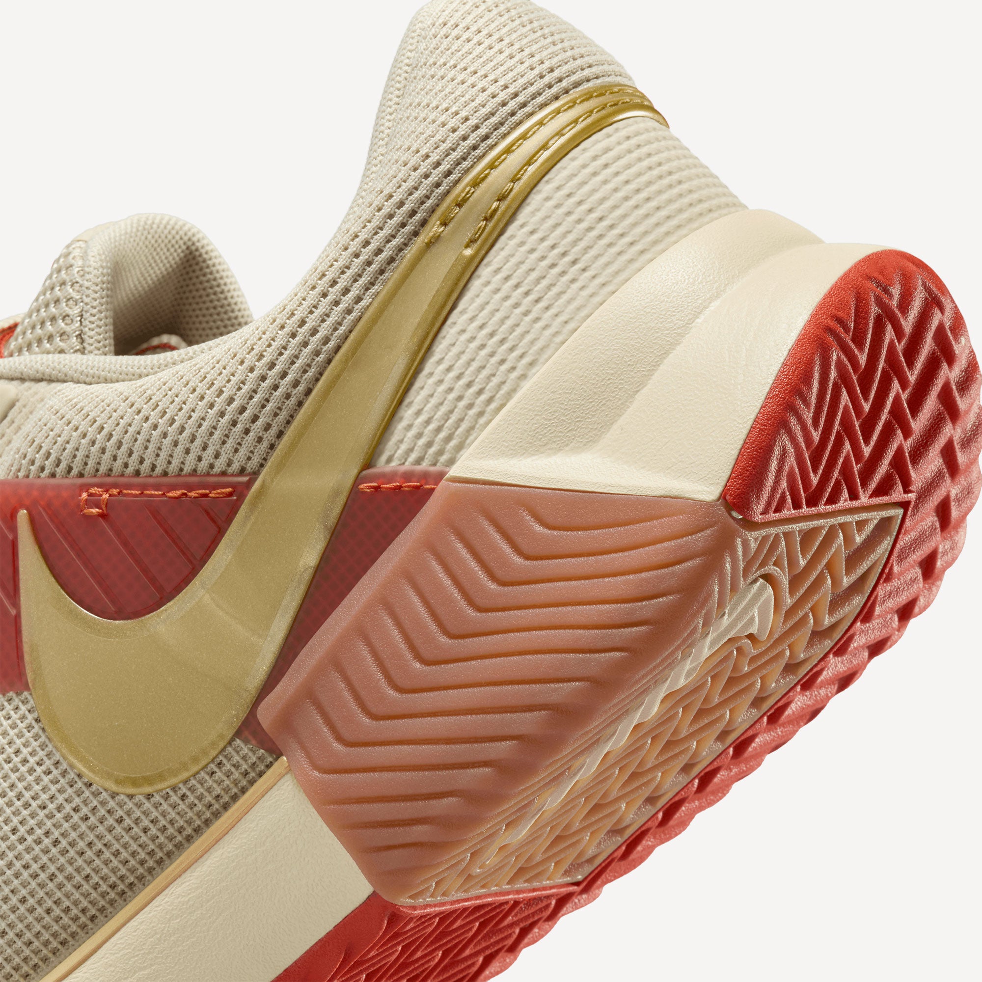 Nike Zoom GP Challenge 1 Premium Women's Clay Court Tennis Shoes - Sand (8)