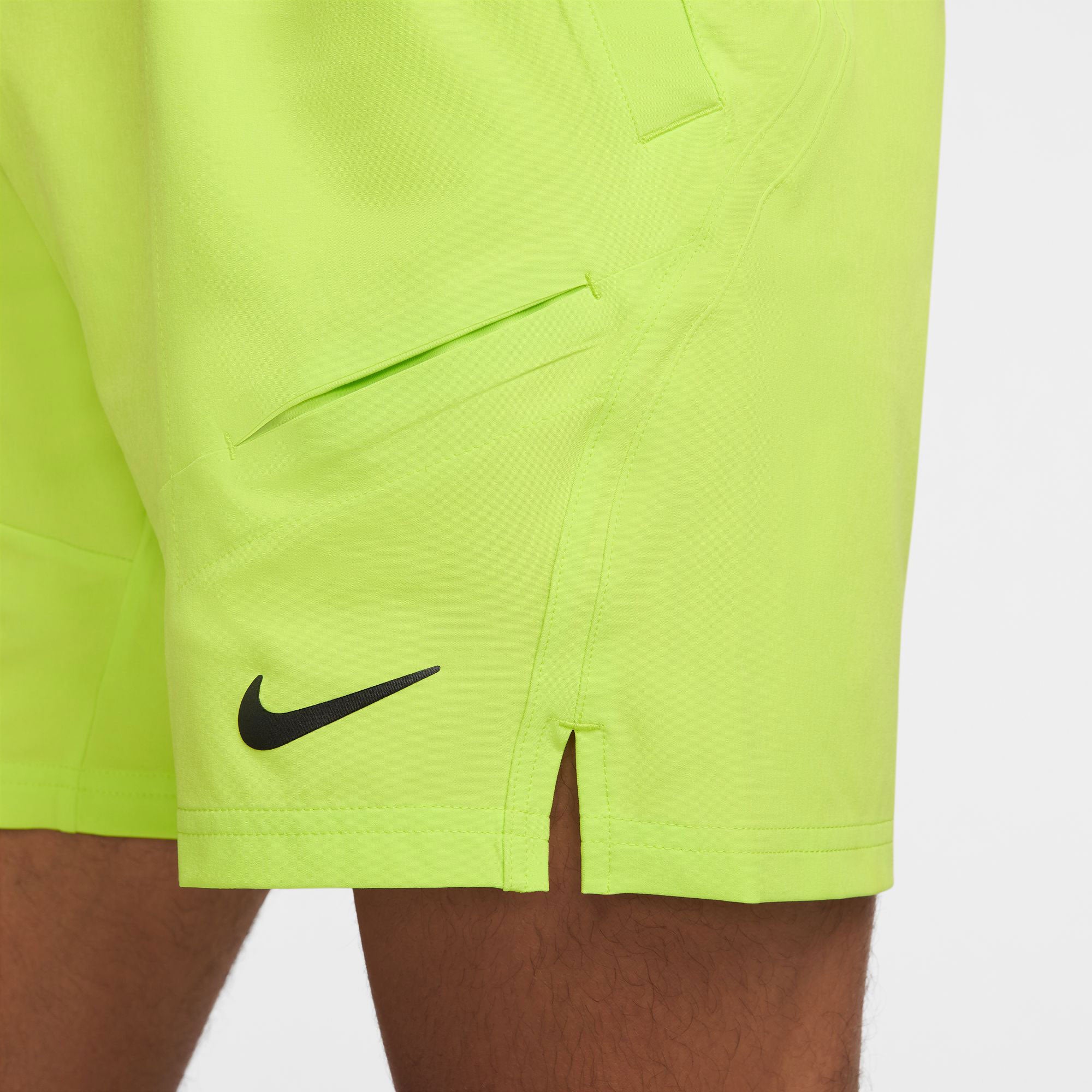 NikeCourt Advantage Men's Dri-FIT 7-Inch Tennis Shorts - Yellow (7)