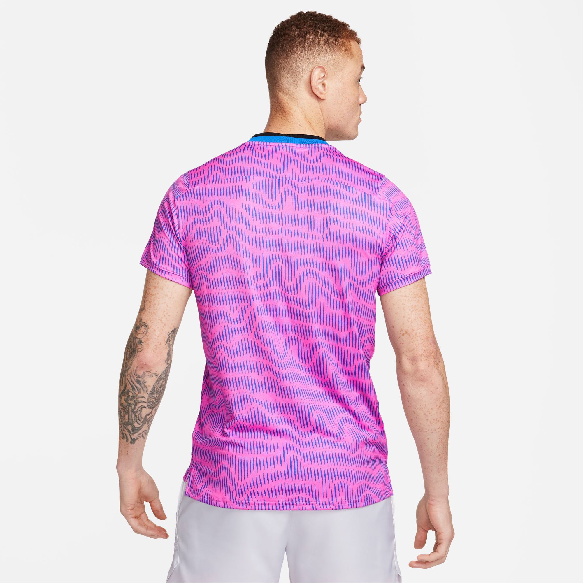 NikeCourt Advantage Men's Dri-FIT Printed Tennis Shirt - Pink (2)