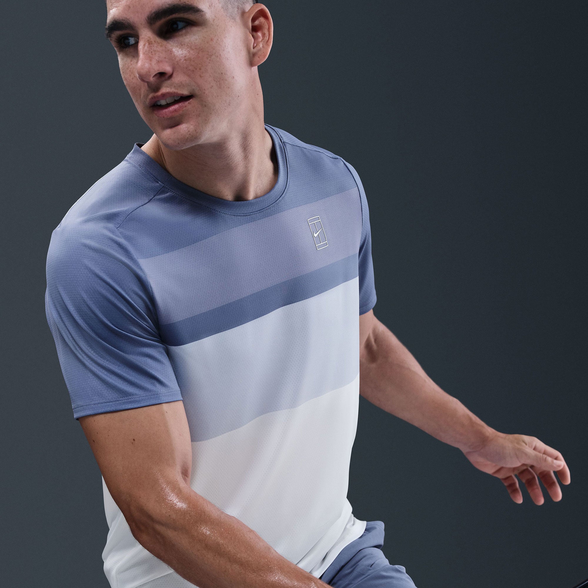 NikeCourt Advantage Men's Dri-FIT Printed Tennis Shirt - Blue (3)