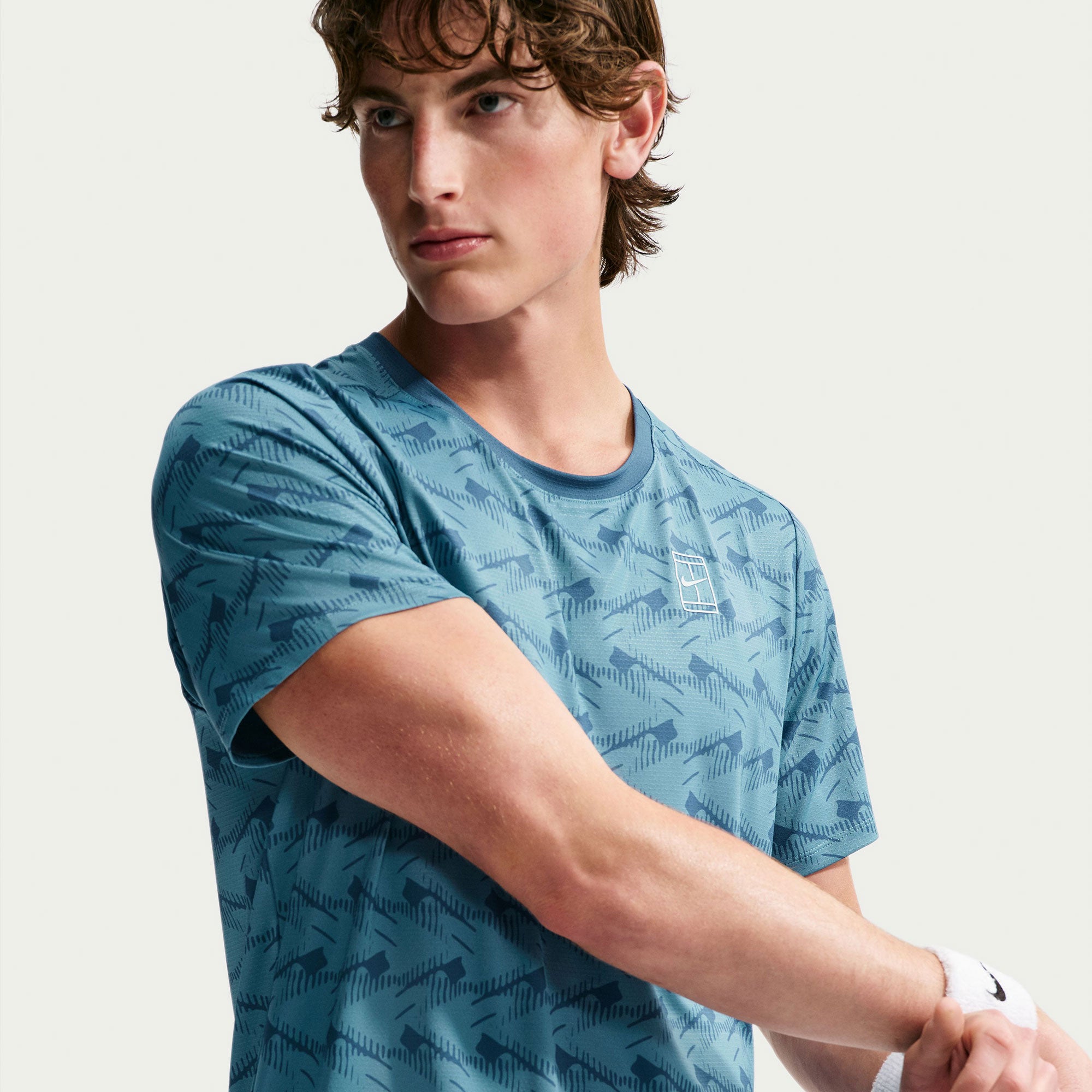 NikeCourt Advantage Men's Dri-FIT Printed Tennis Shirt - Blue (1)