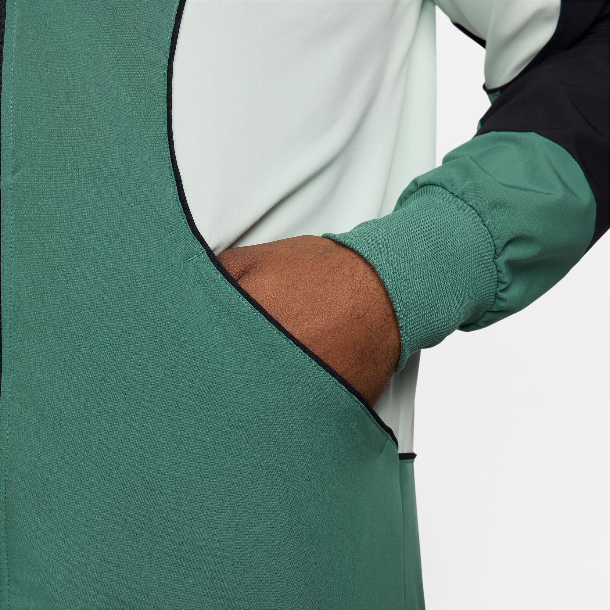 NikeCourt Advantage Men's Dri-FIT Tennis Jacket - Green (4)