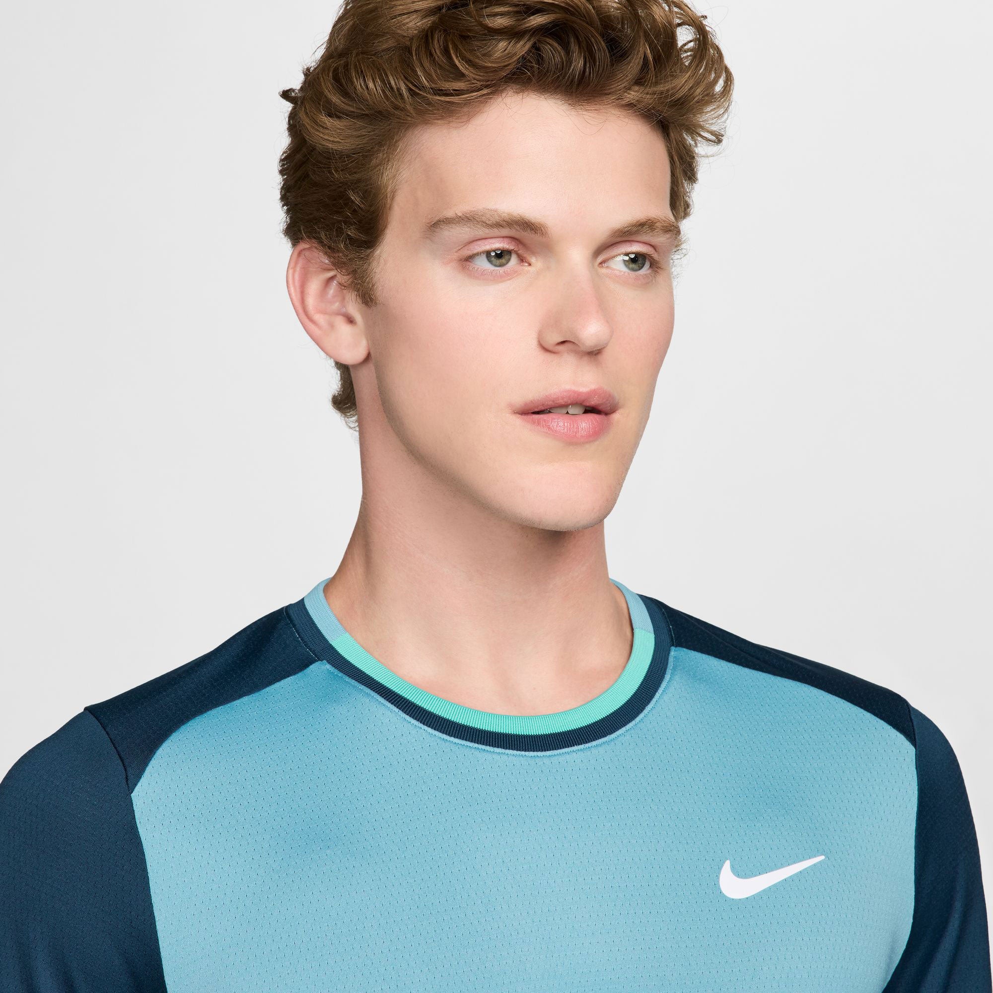 NikeCourt Advantage Men's Dri-FIT Tennis Shirt - Blue (3)