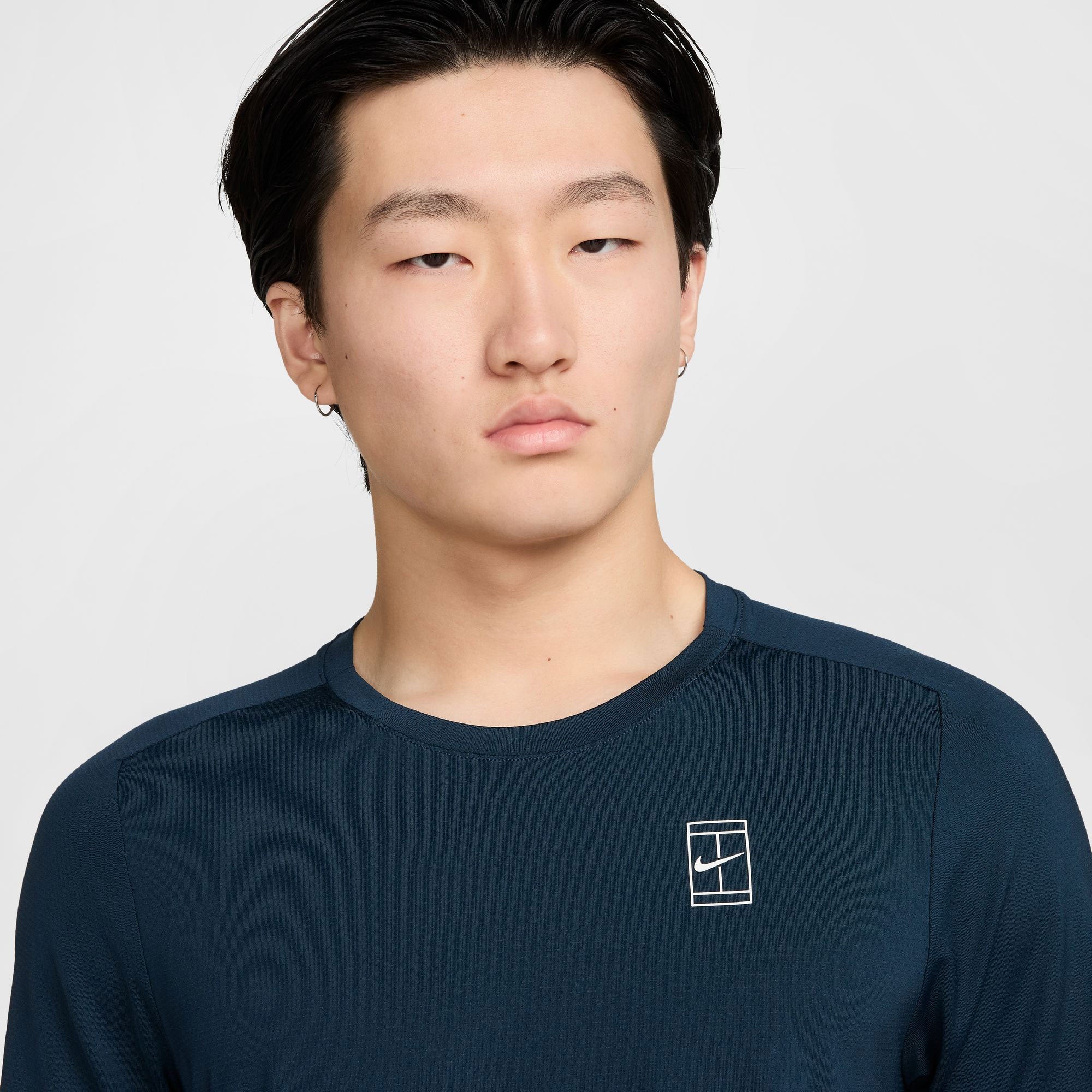 NikeCourt Advantage Men's Dri-FIT Tennis Shirt - Dark Blue (3)