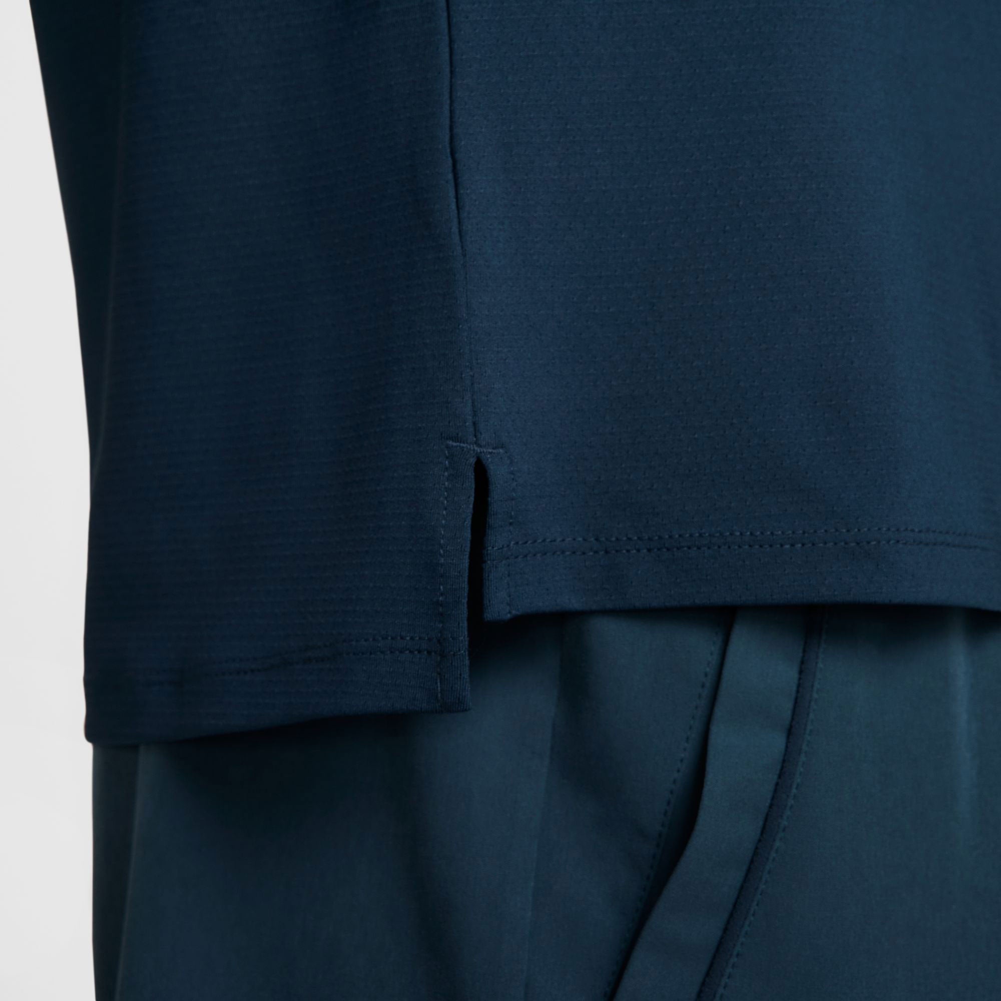 NikeCourt Advantage Men's Dri-FIT Tennis Shirt - Dark Blue (5)