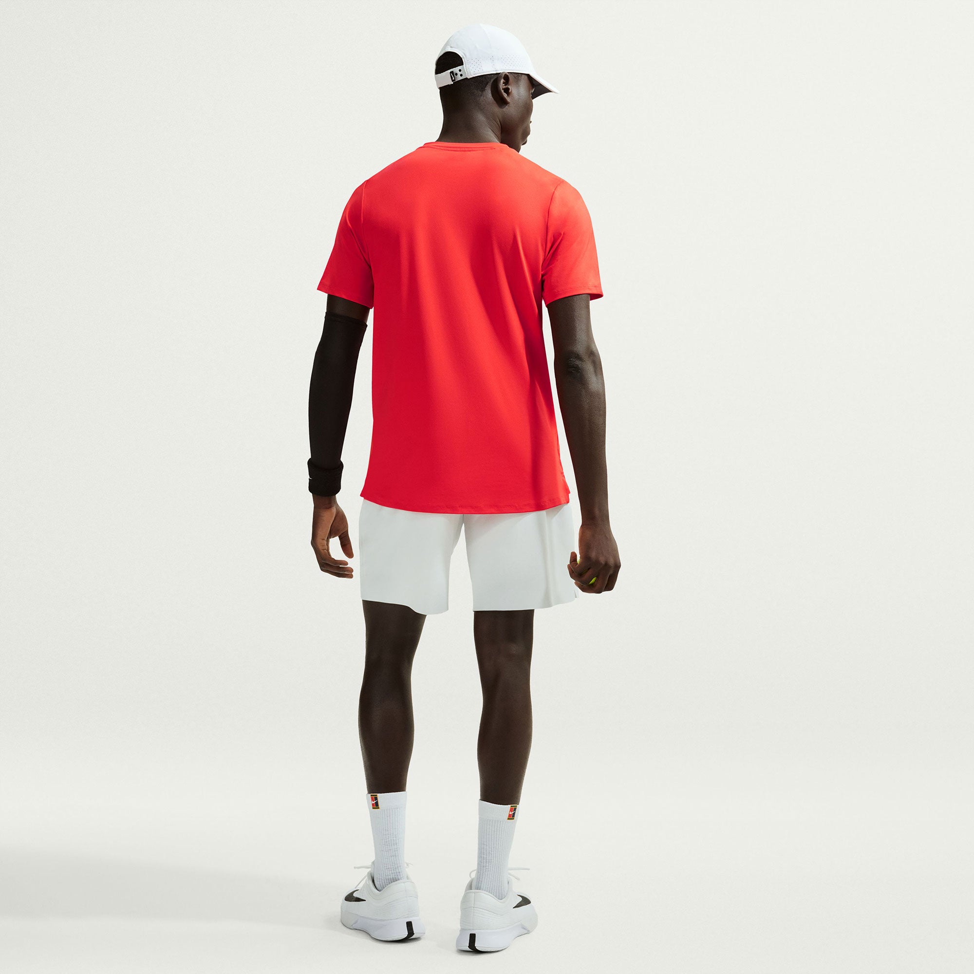 NikeCourt Advantage Men's Dri-FIT Tennis Shirt - Red (5)