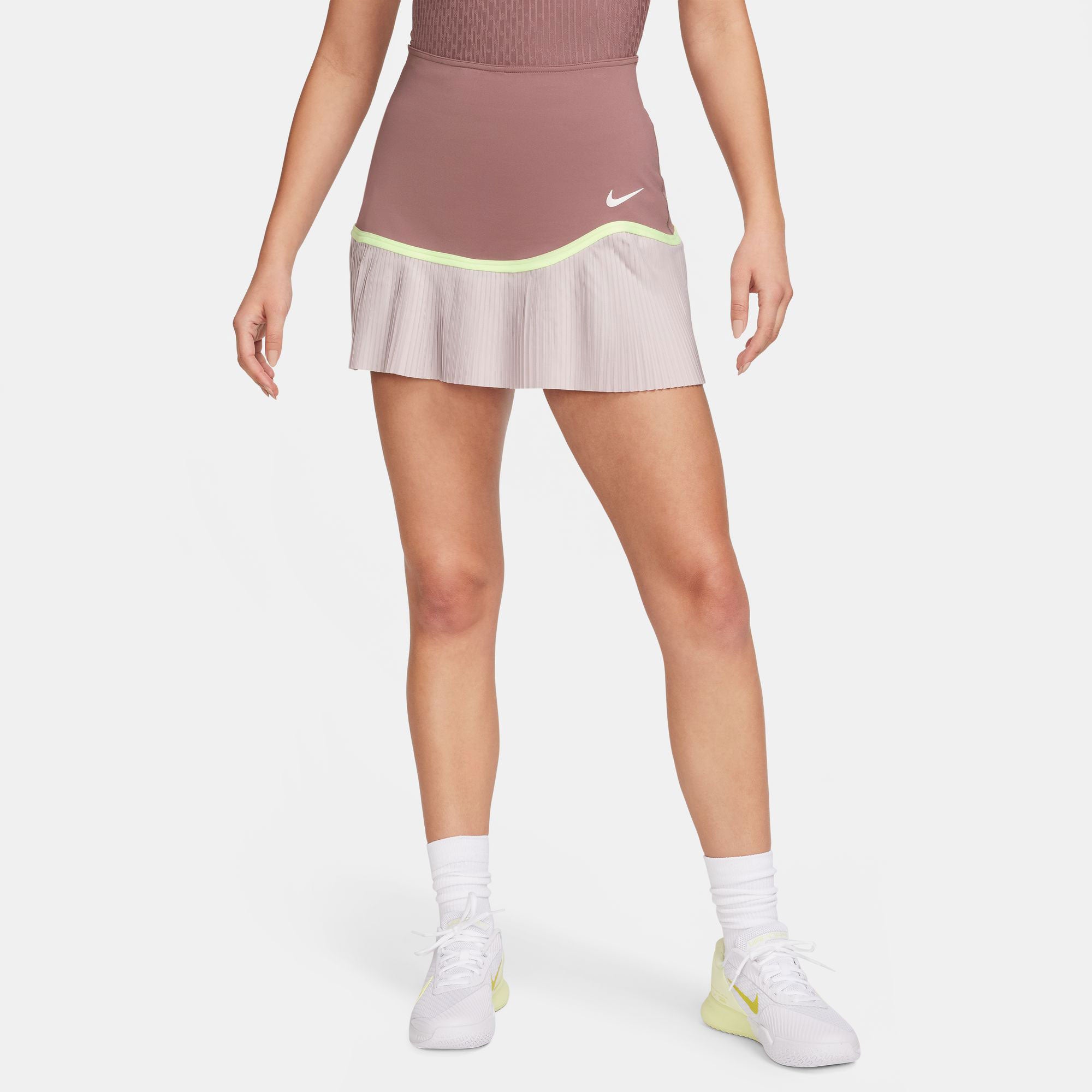 NikeCourt Advantage Women's Dri-FIT Pleated Tennis Skirt - Brown (1)
