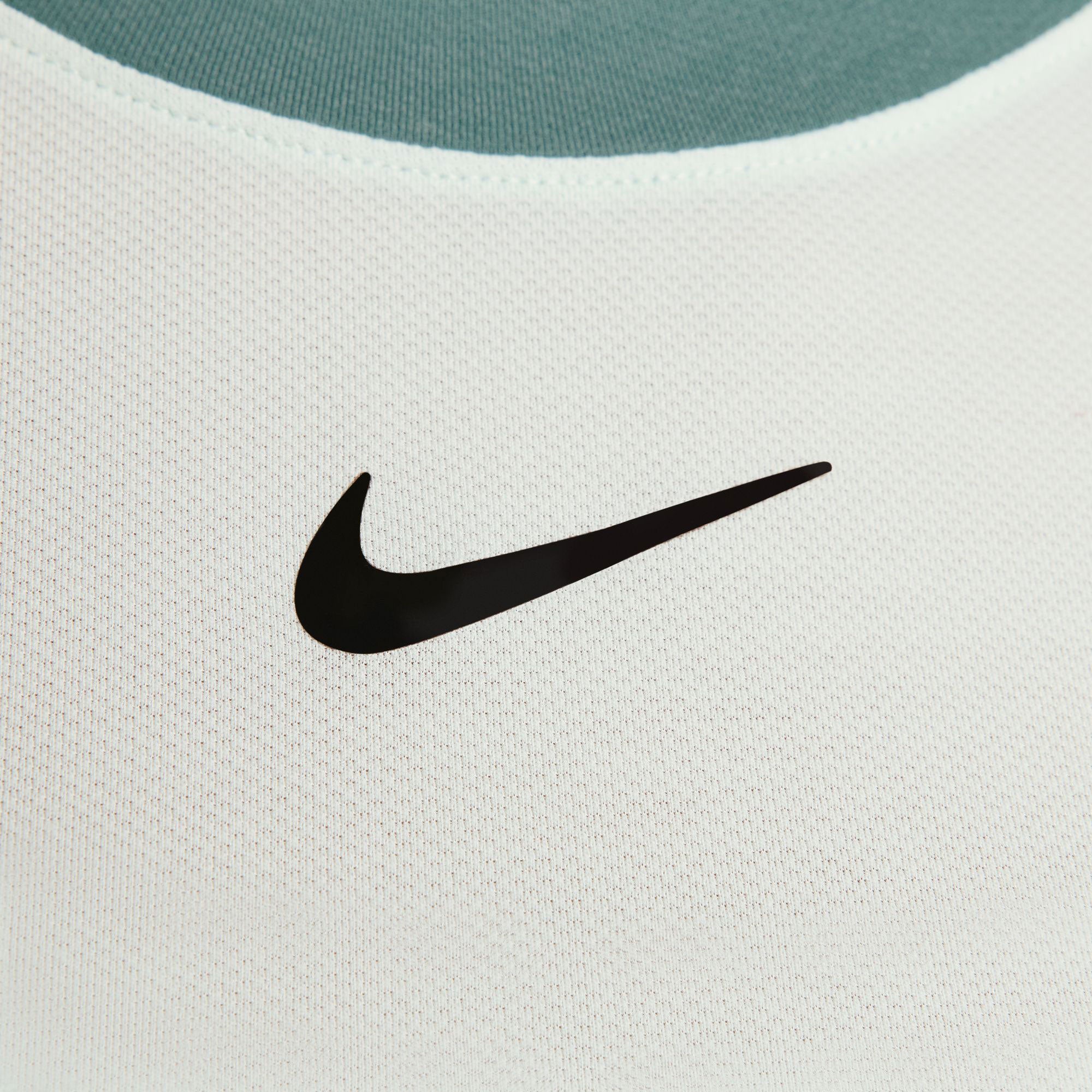 NikeCourt Advantage Women's Dri-FIT Tennis Tank - Green (4)