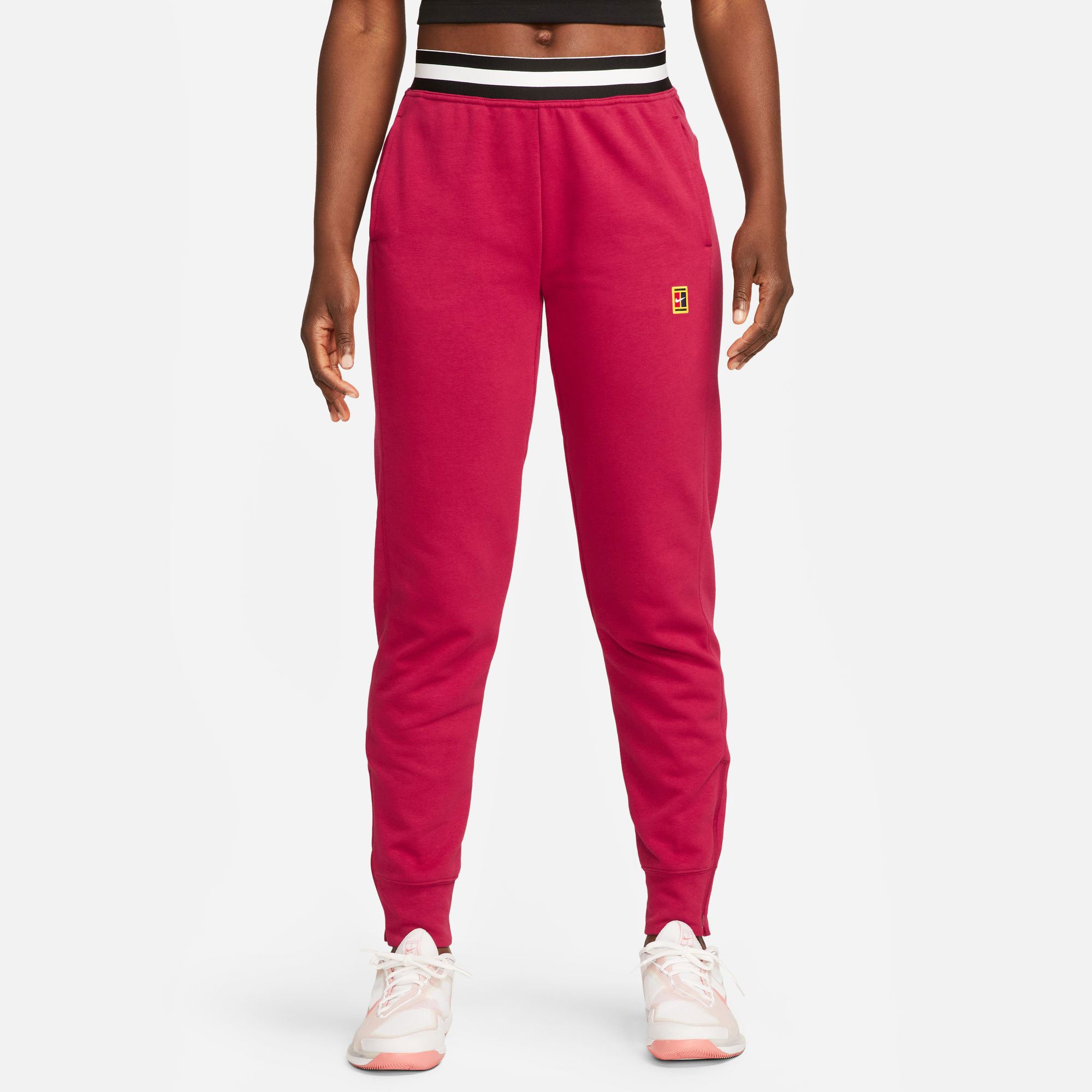 NikeCourt Dri-FIT Heritage Women's Fleece Tennis Pants Red (1)