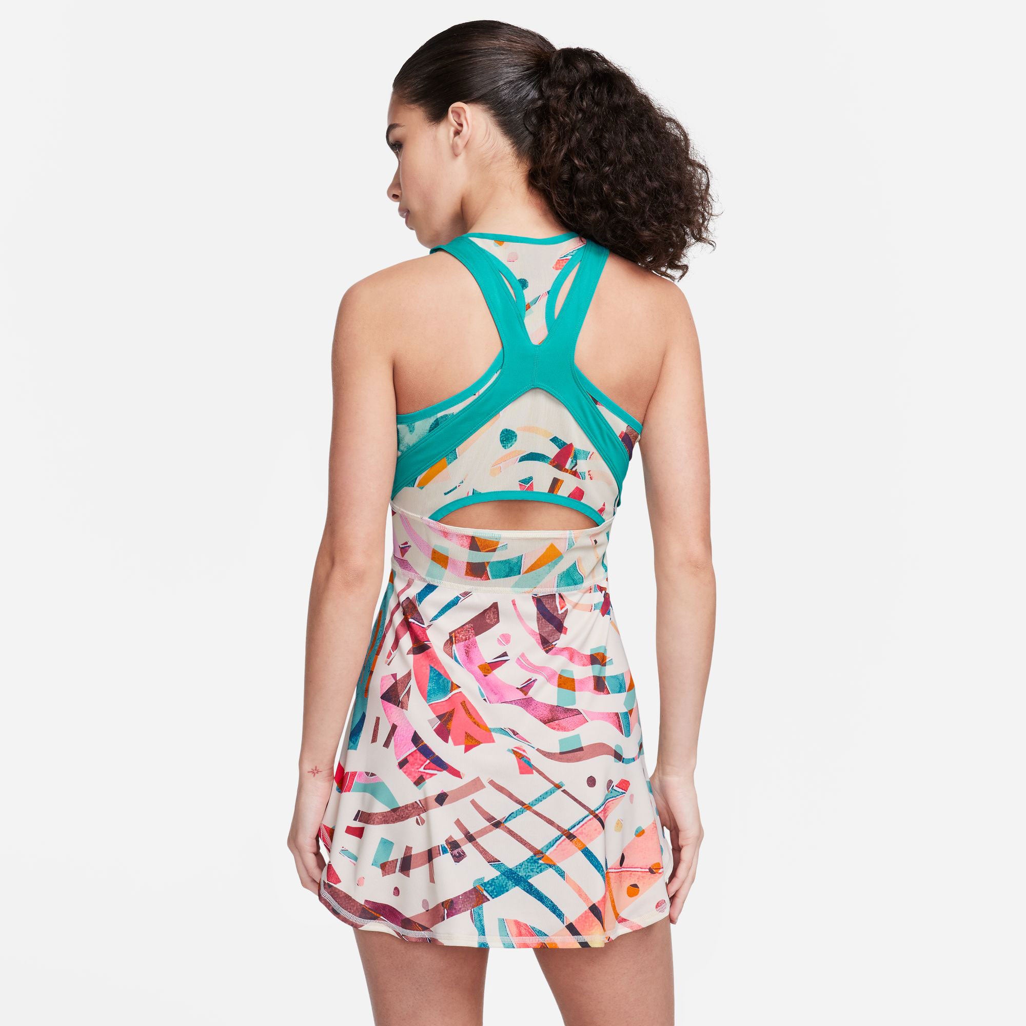 NikeCourt Dri-FIT Slam New York Women's Printed Tennis Dress White (2)