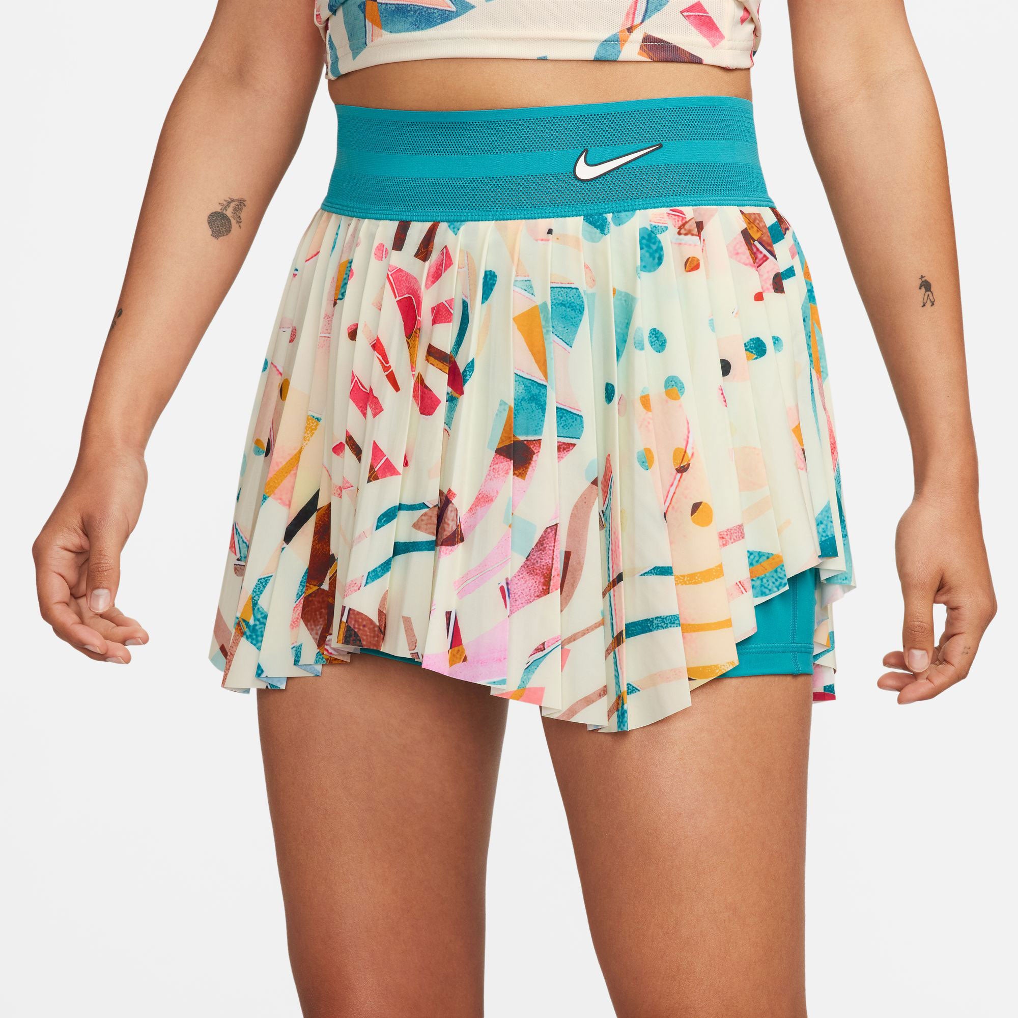 NikeCourt Dri-FIT Slam New York Women's Printed Tennis Skirt White (3)