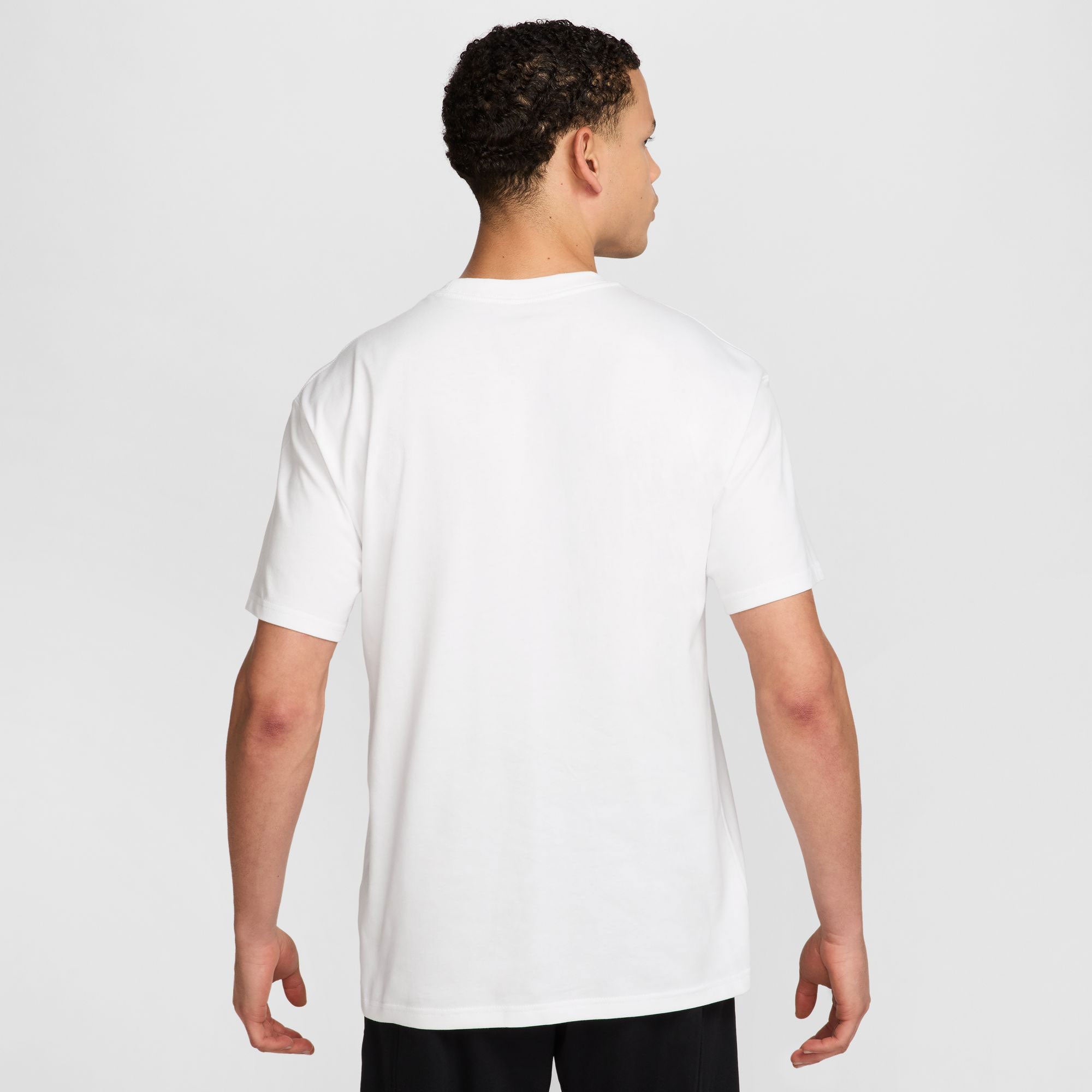 NikeCourt Heritage Max90 Men's Tennis T-Shirt - White (2)