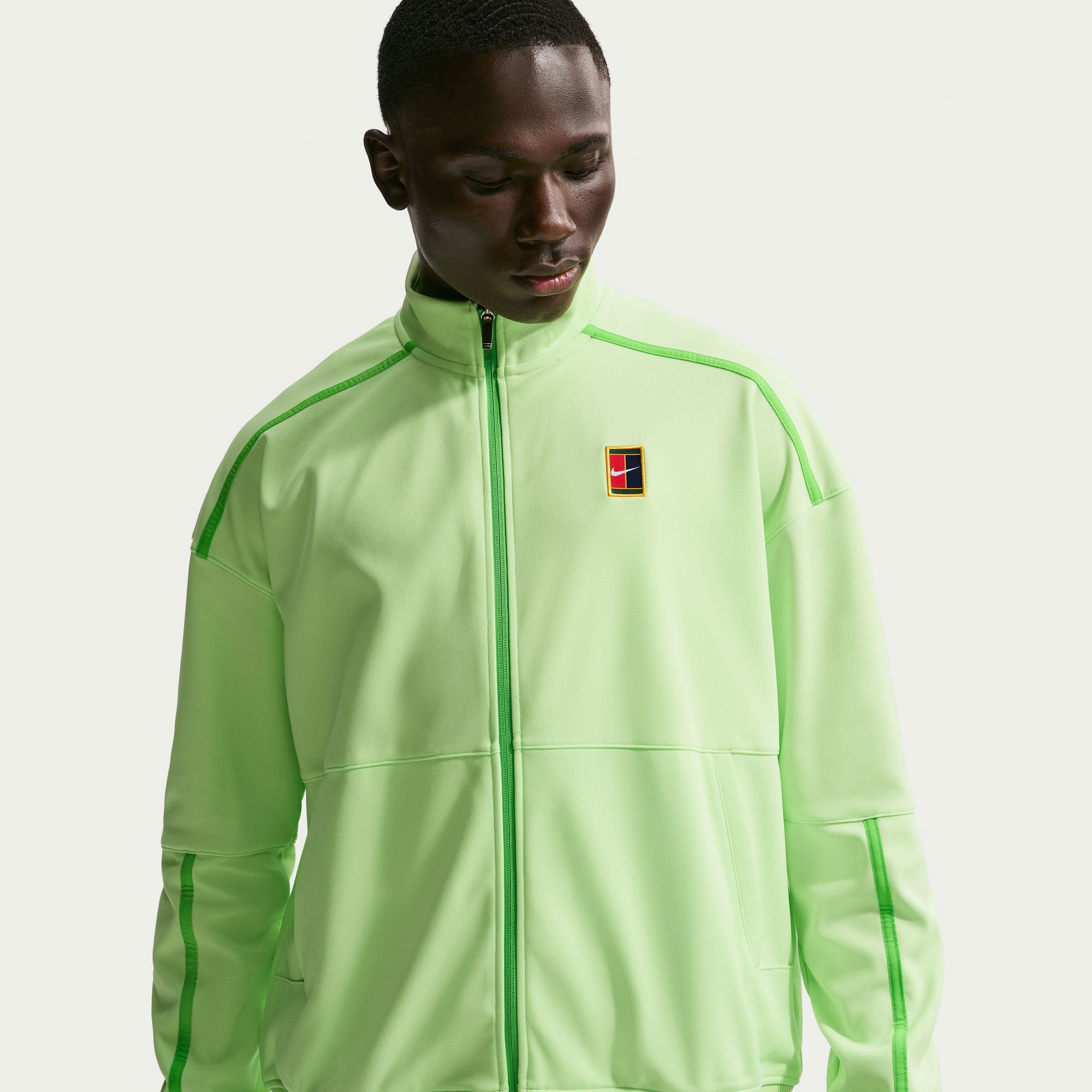 NikeCourt Heritage Men's Dri-FIT Tennis Jacket - Green (1)