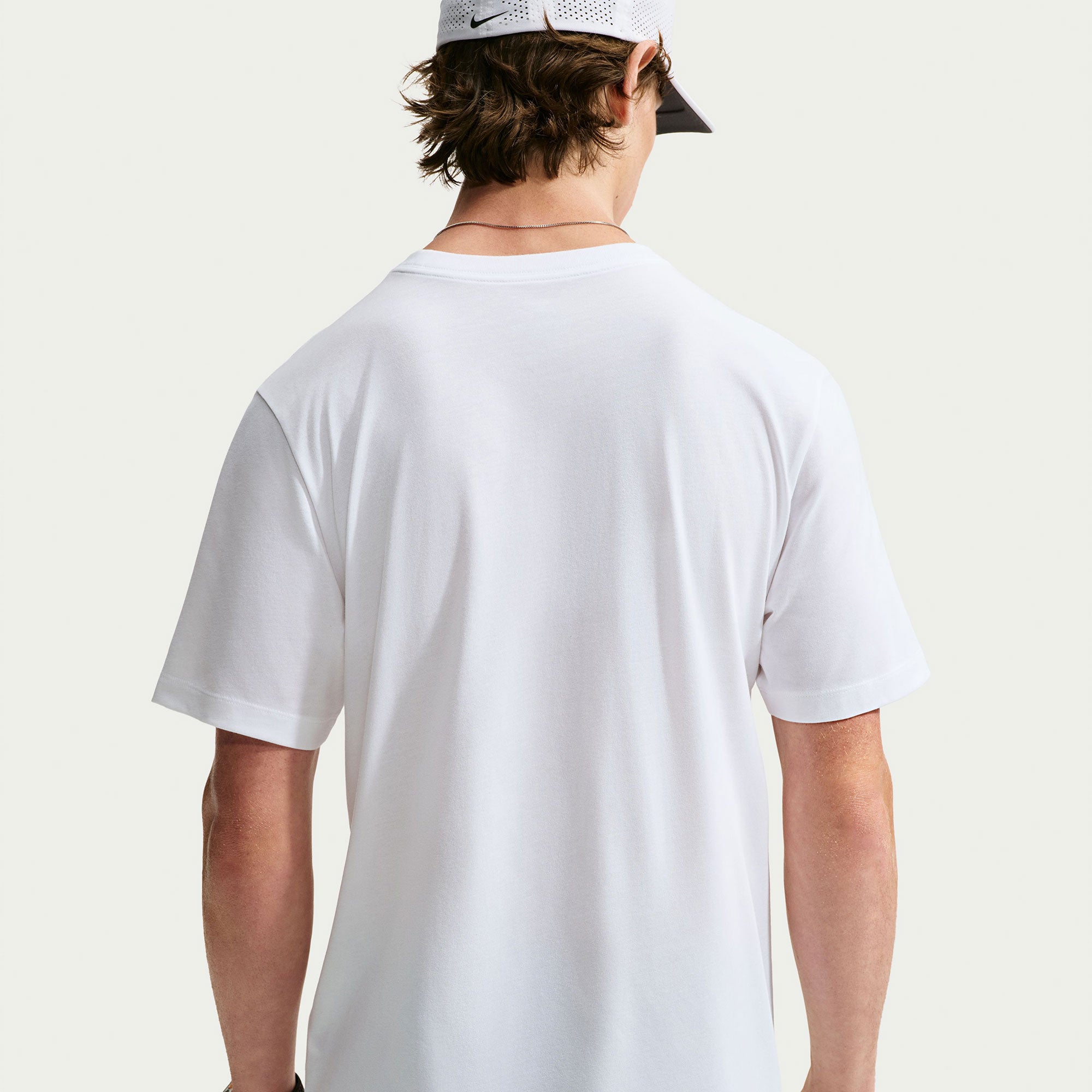 NikeCourt Heritage Men's Tennis T-Shirt - White (2)