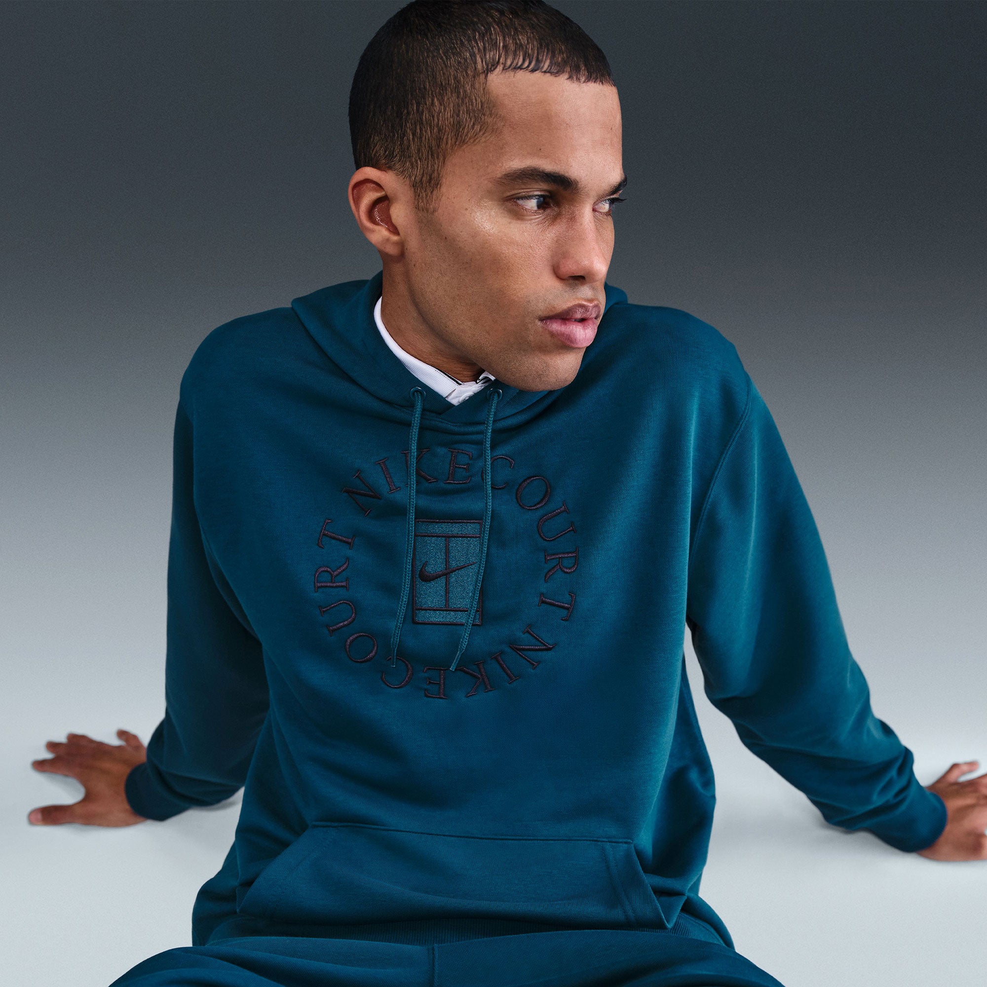 NikeCourt Heritage Men's Fleece Tennis Hoodie - Blue (3