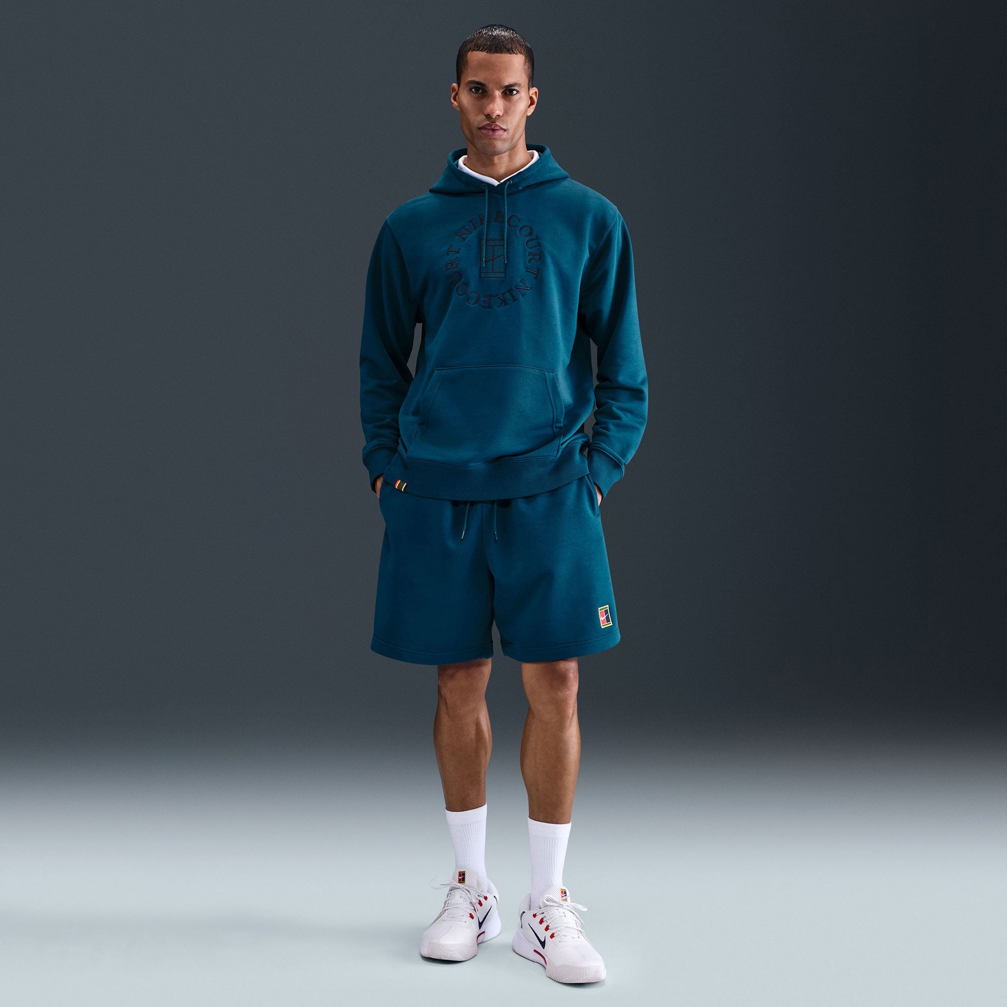 NikeCourt Heritage Men's Fleece Tennis Hoodie - Blue (4)