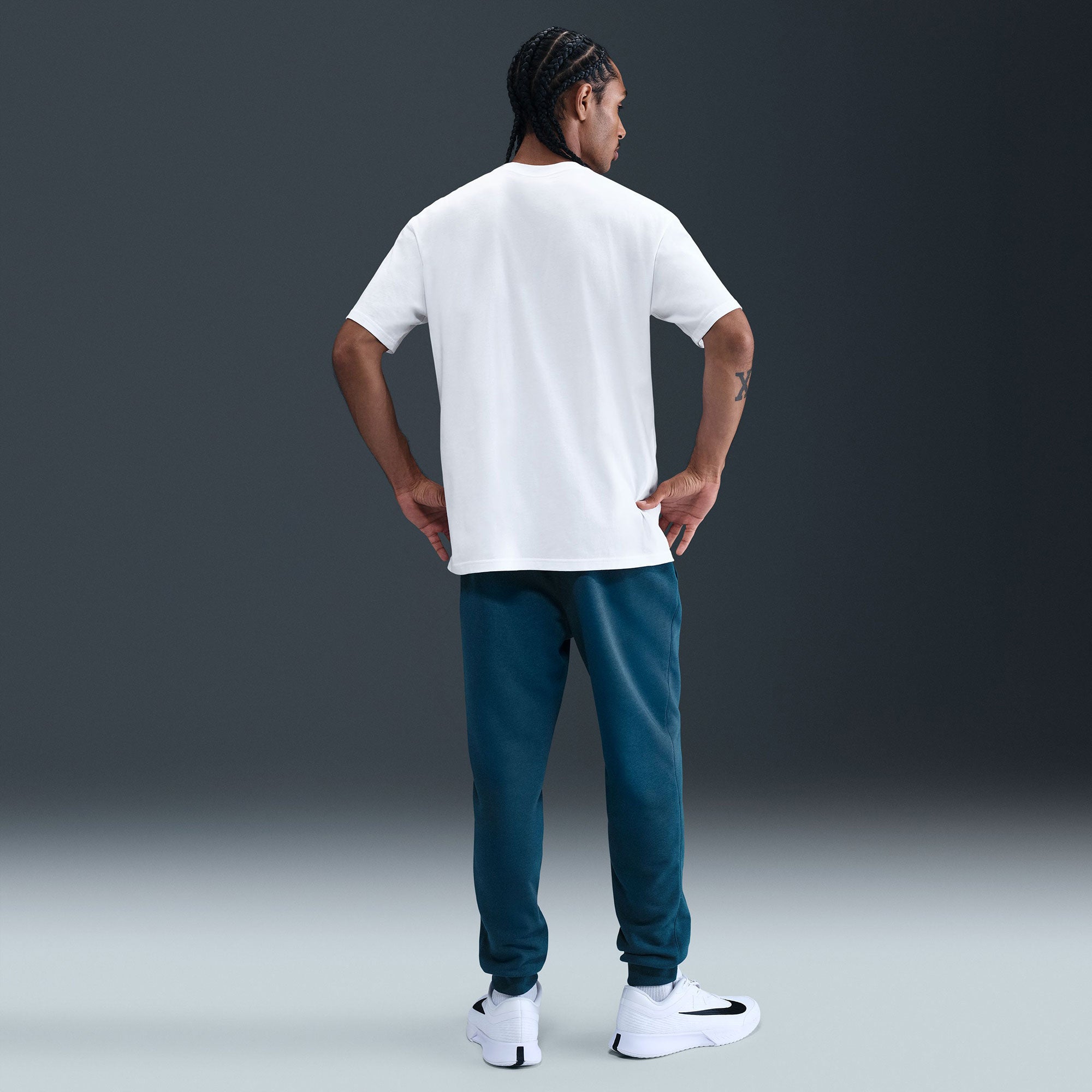 NikeCourt Heritage Men's Fleece Tennis Pants - Blue (2)