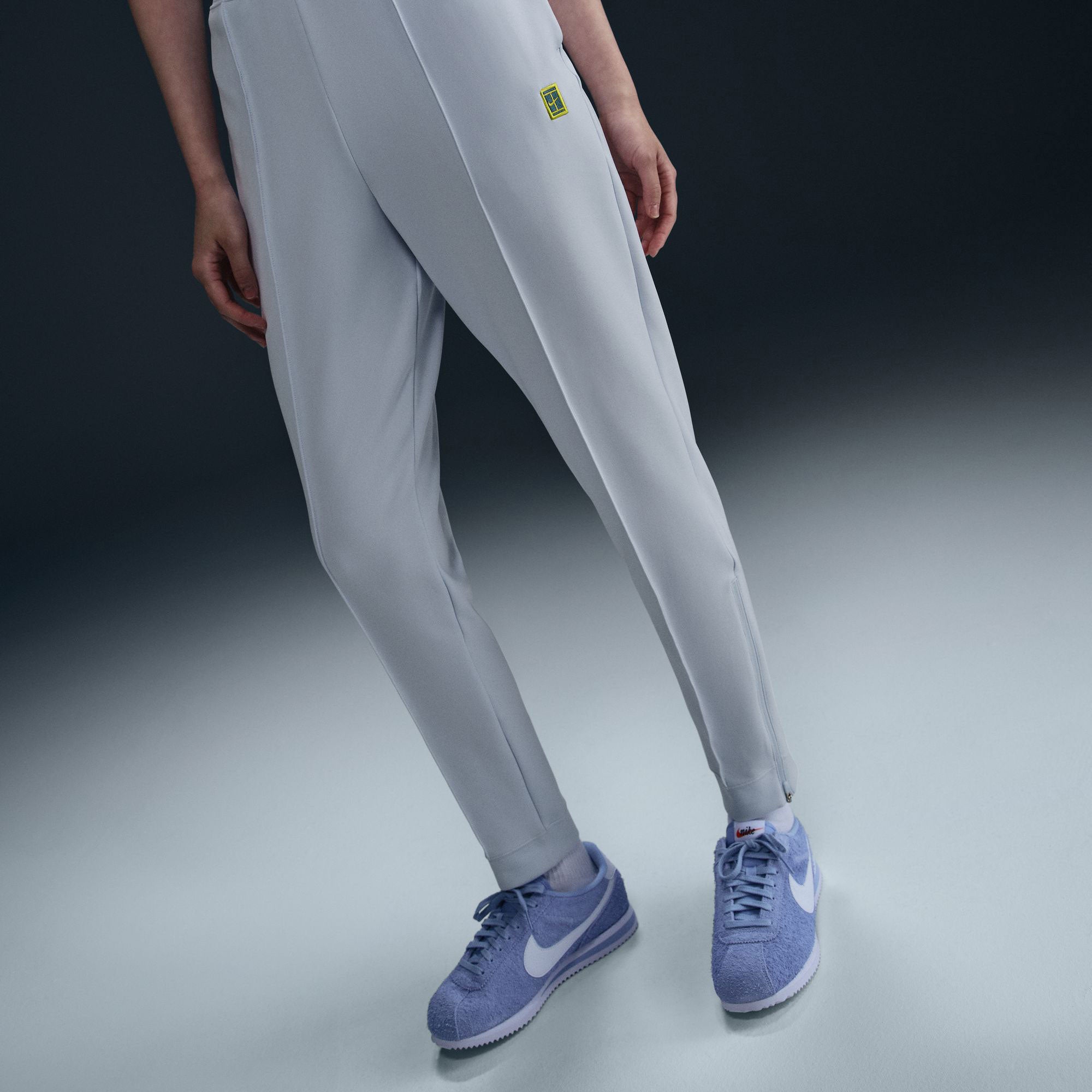 NikeCourt Heritage Women's Dri-FIT Knit Tennis Pants - Grey (3)