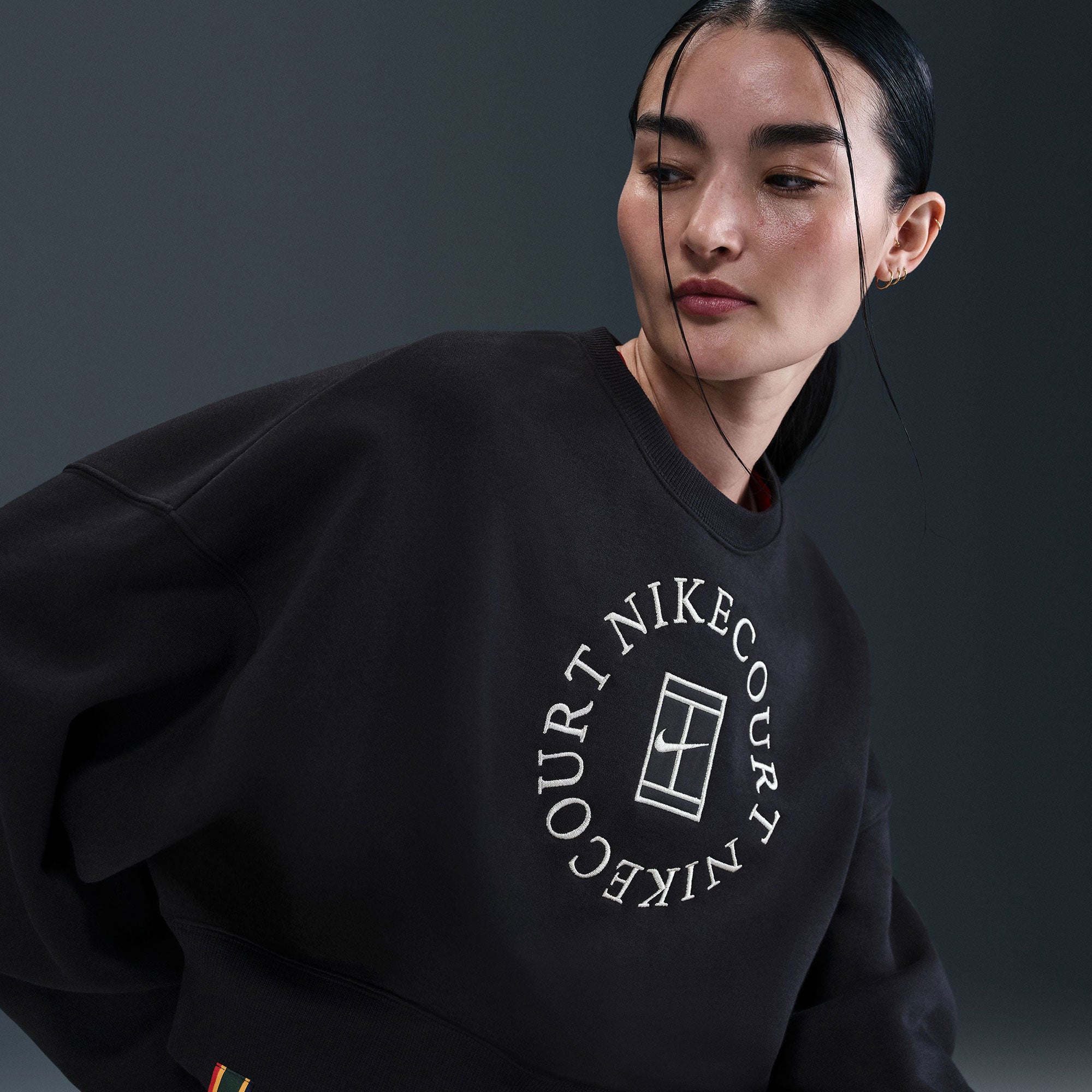 NikeCourt Heritage Women's Fleece Oversized Tennis Sweater - Black (3)