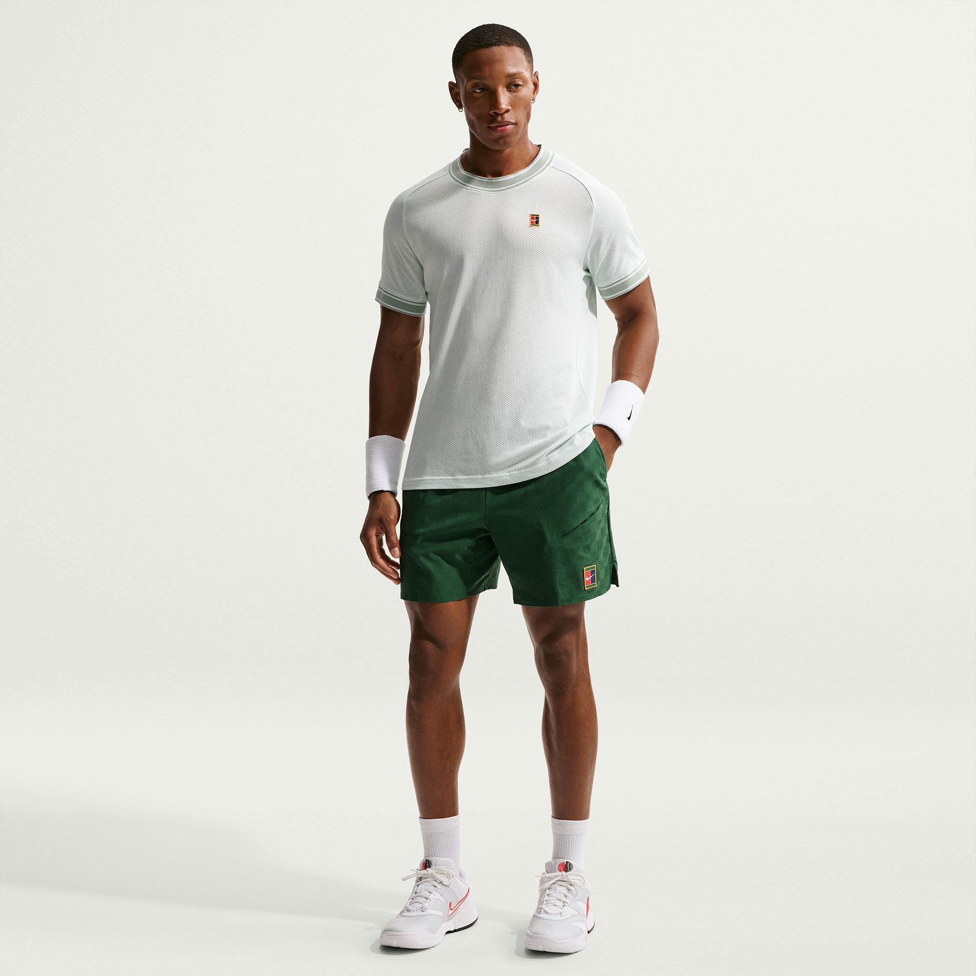 NikeCourt Slam London Men's Dri-FIT 6-Inch Tennis Shorts - Green (1)