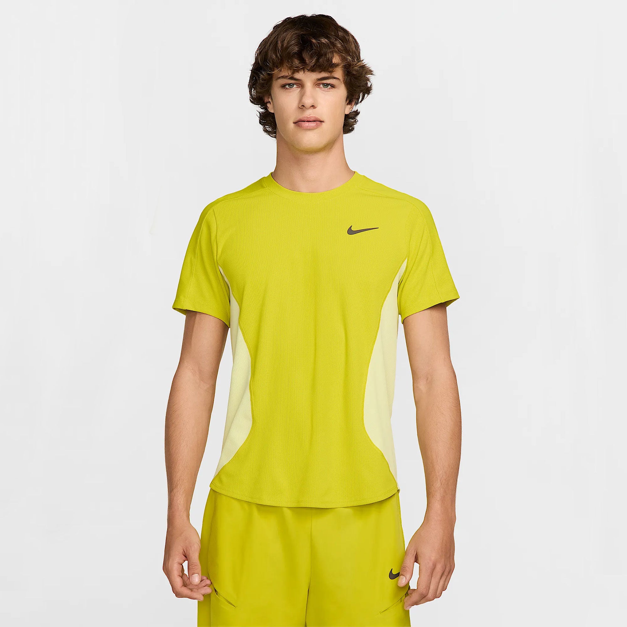 NikeCourt Slam Melbourne Men's Dri-FIT ADV Tennis Shirt - Green (1)