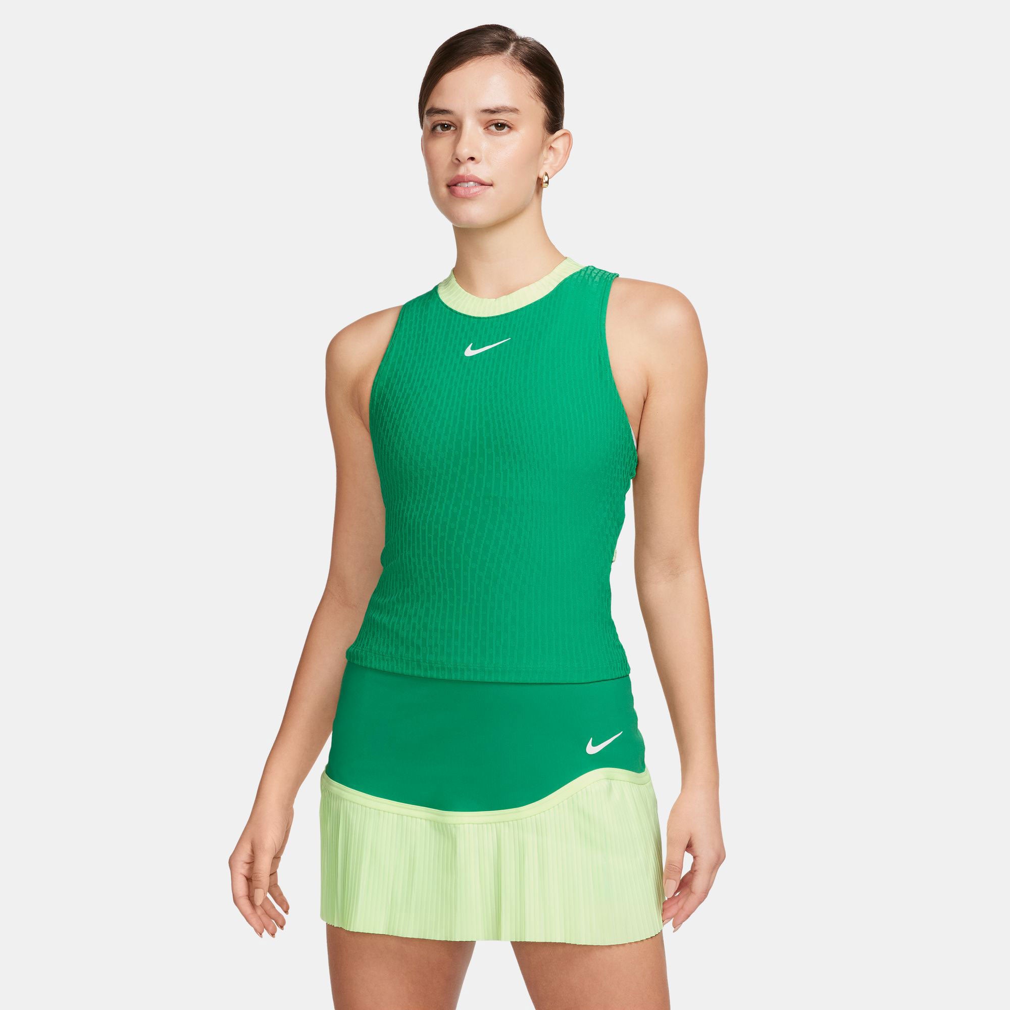NikeCourt Slam Melbourne Women's Dri-FIT Tennis Tank - Green (1)