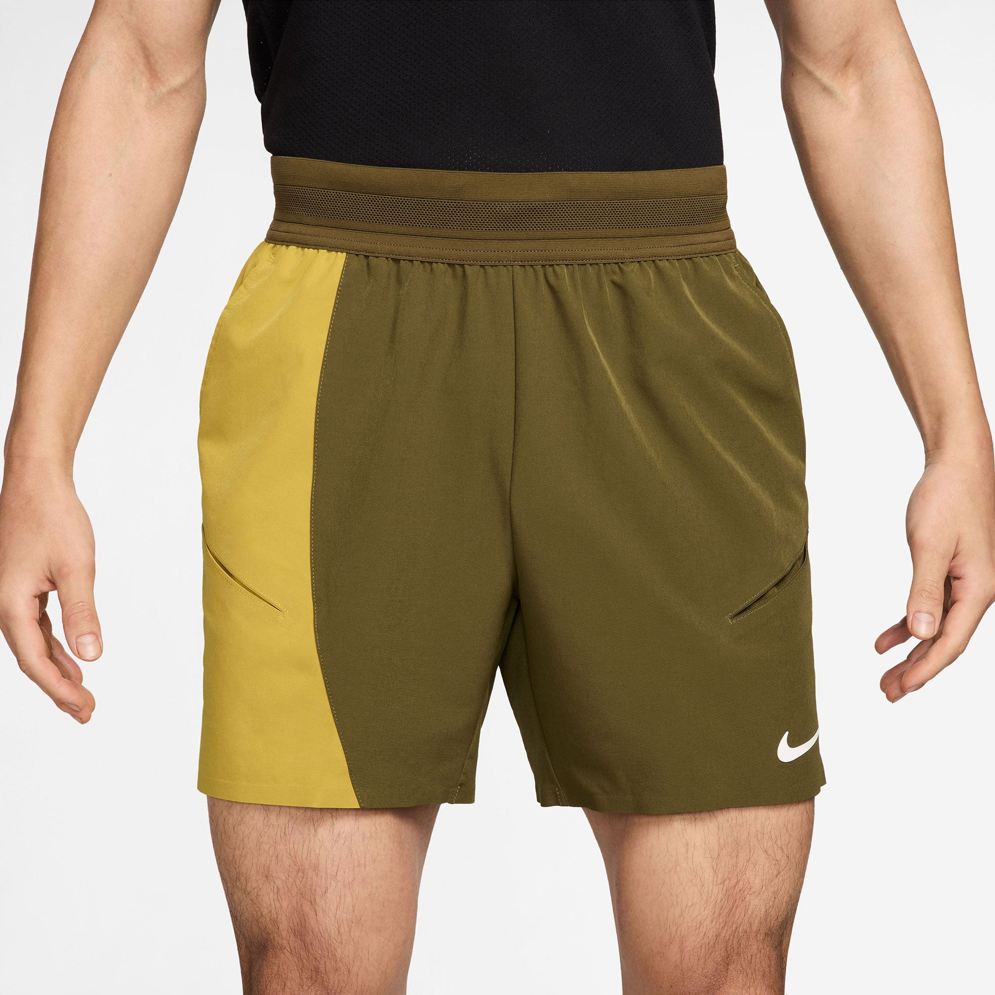 NikeCourt Slam Men's Dri-FIT 6-Inch Tennis Shorts - Green (3)