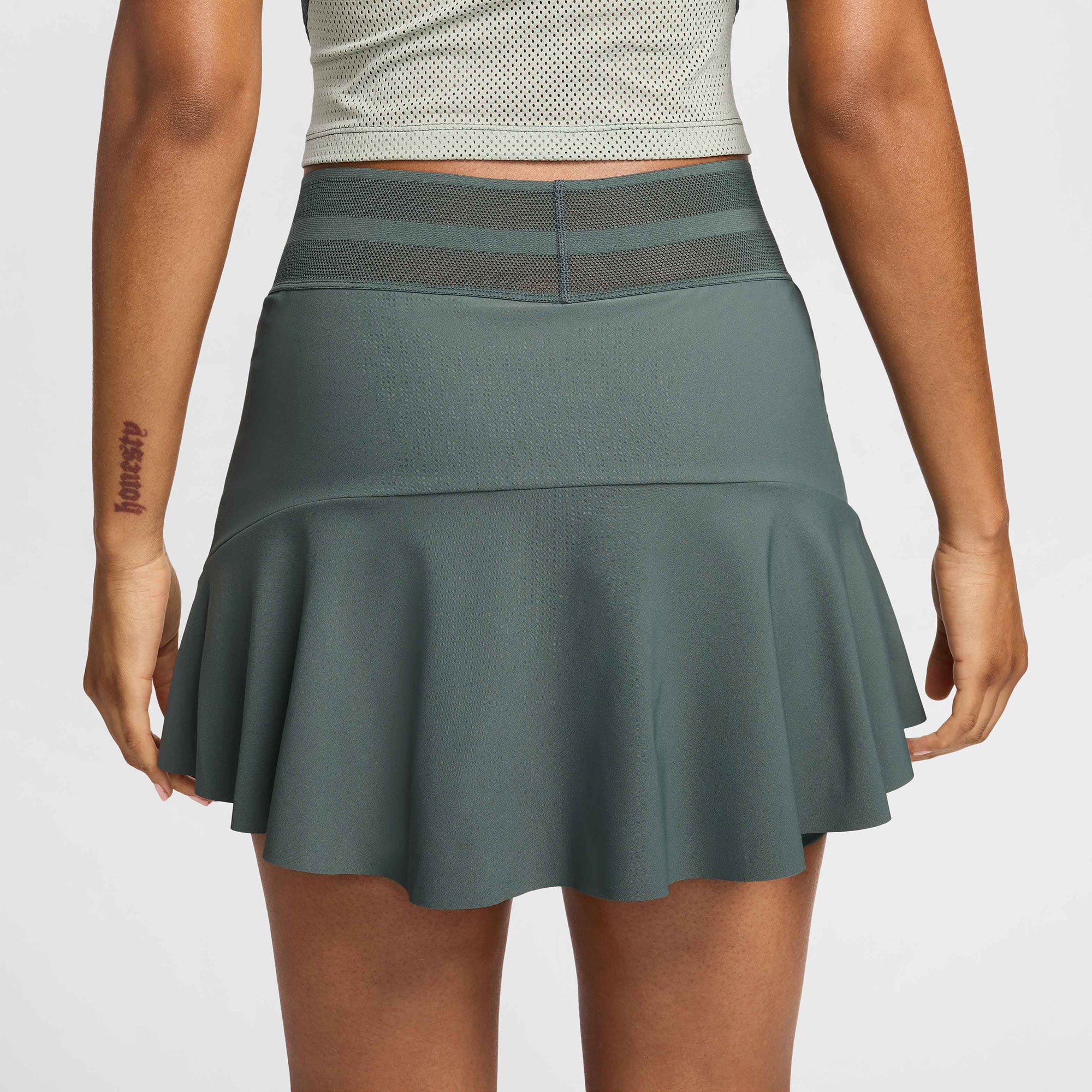 NikeCourt Slam New York Women's Dri-FIT Tennis Skirt - Green (2)