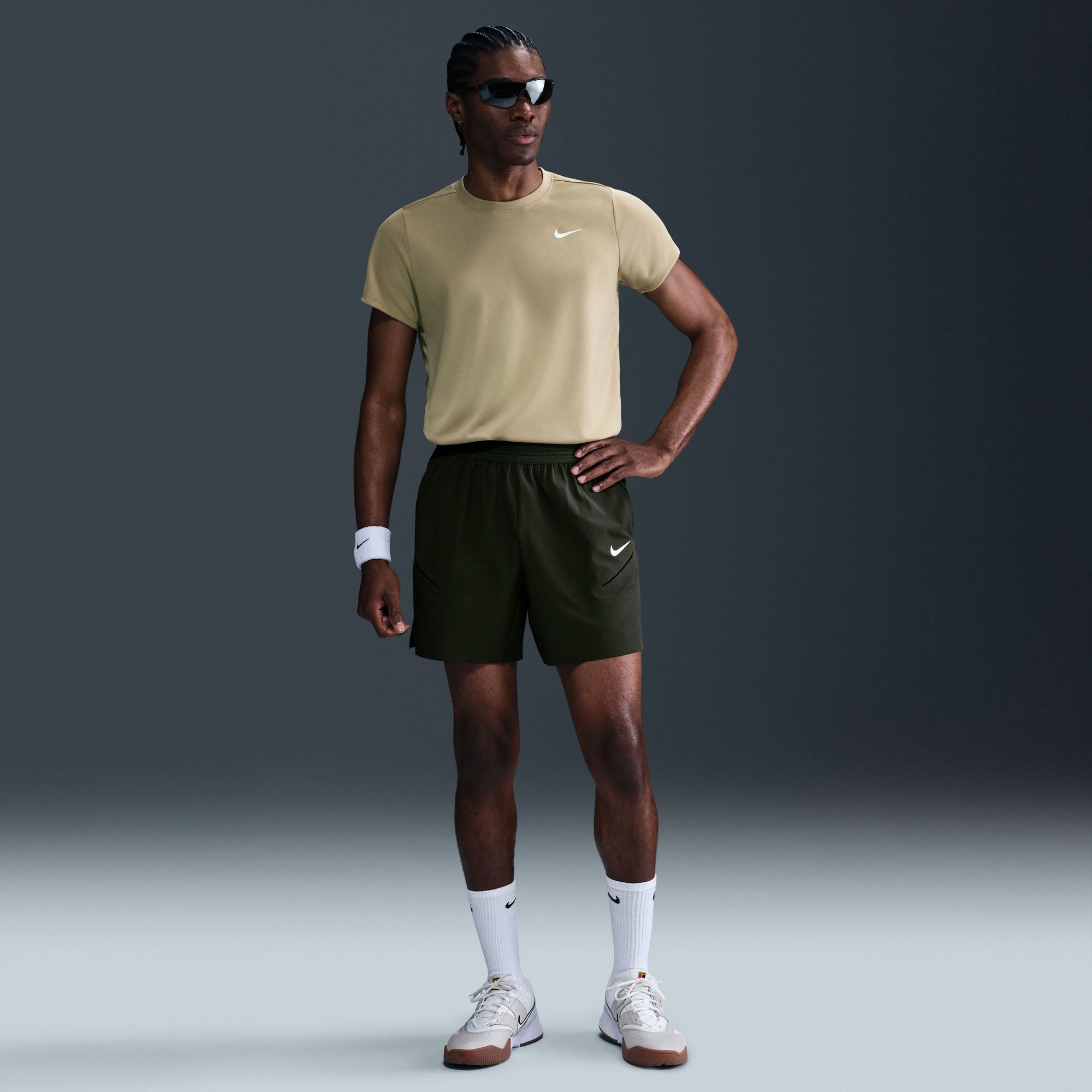 NikeCourt Slam RG Men's Dri-FIT Tennis Shorts - Green (1)
