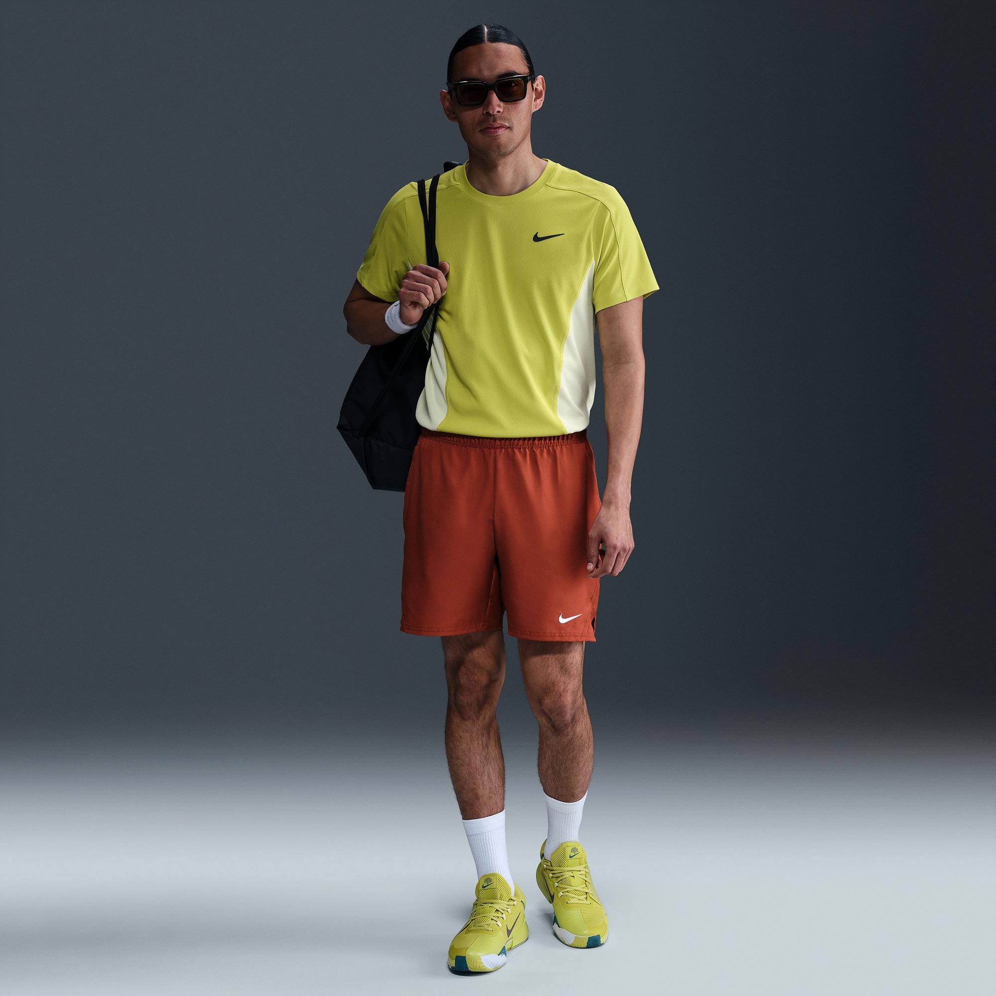 NikeCourt Victory Men's Dri-FIT 7-Inch Tennis Shorts - Red (1)