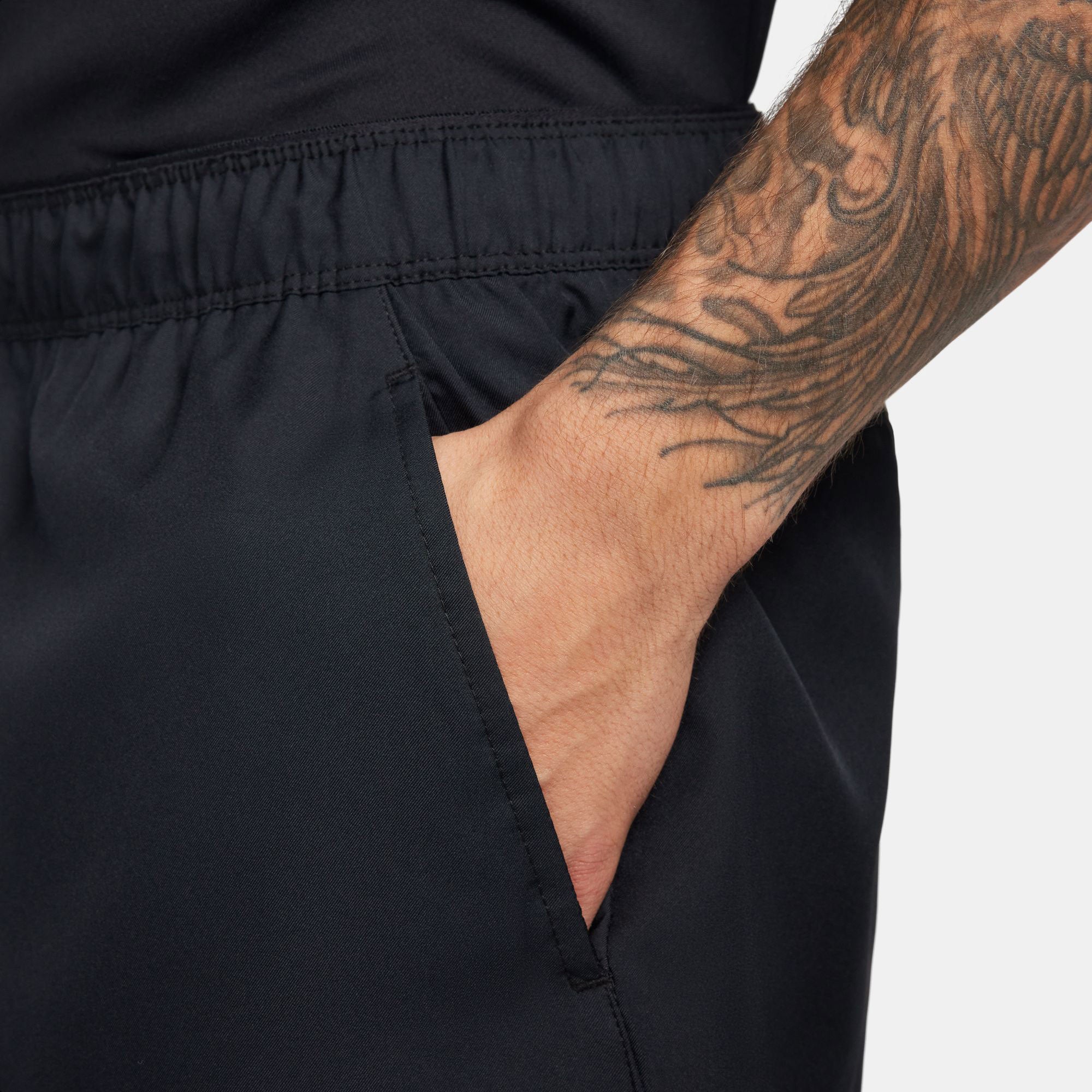 NikeCourt Victory Men's Dri-FIT 9-Inch Tennis Shorts - Black (5)