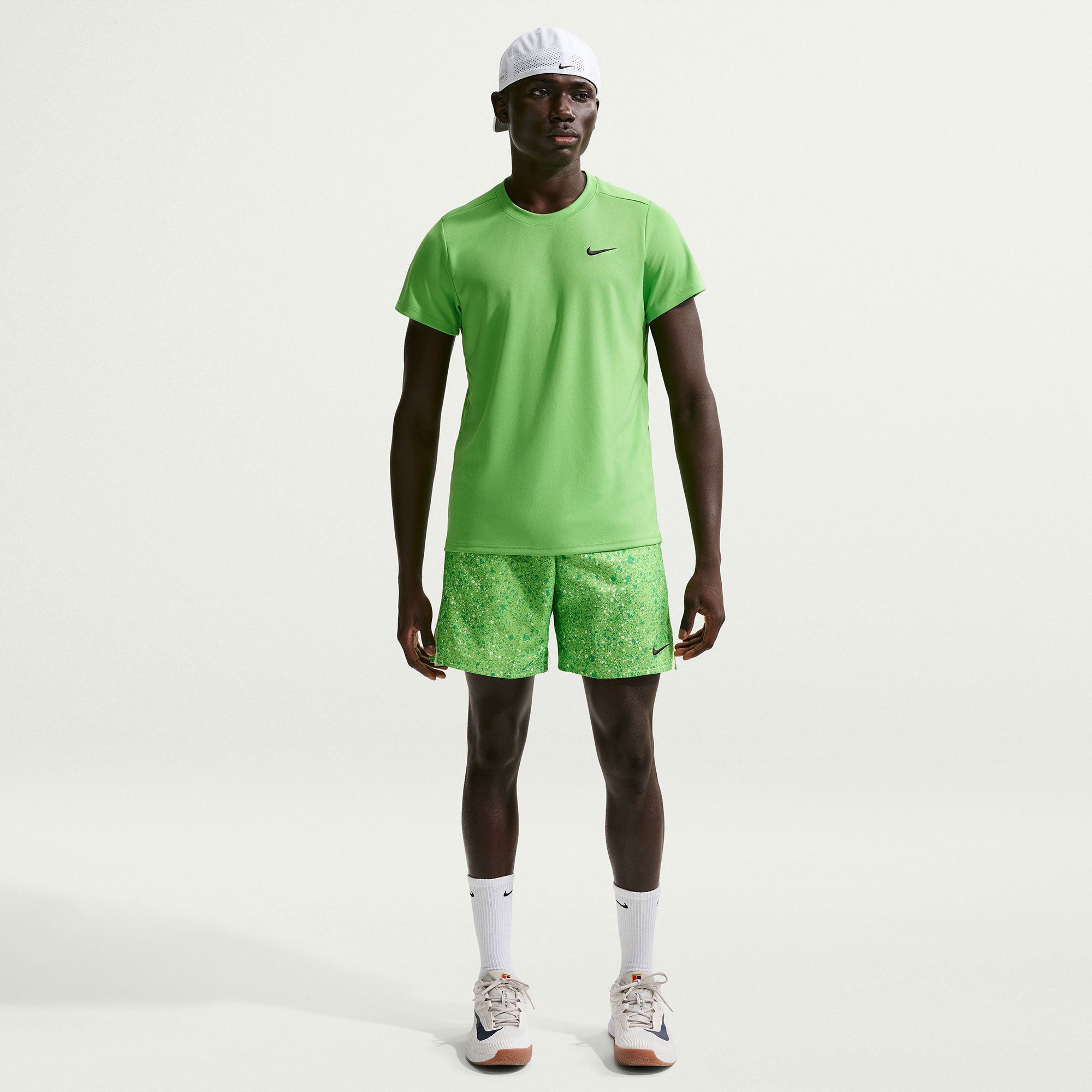 NikeCourt Victory Men's Dri-FIT Tennis Shirt - Green (4)