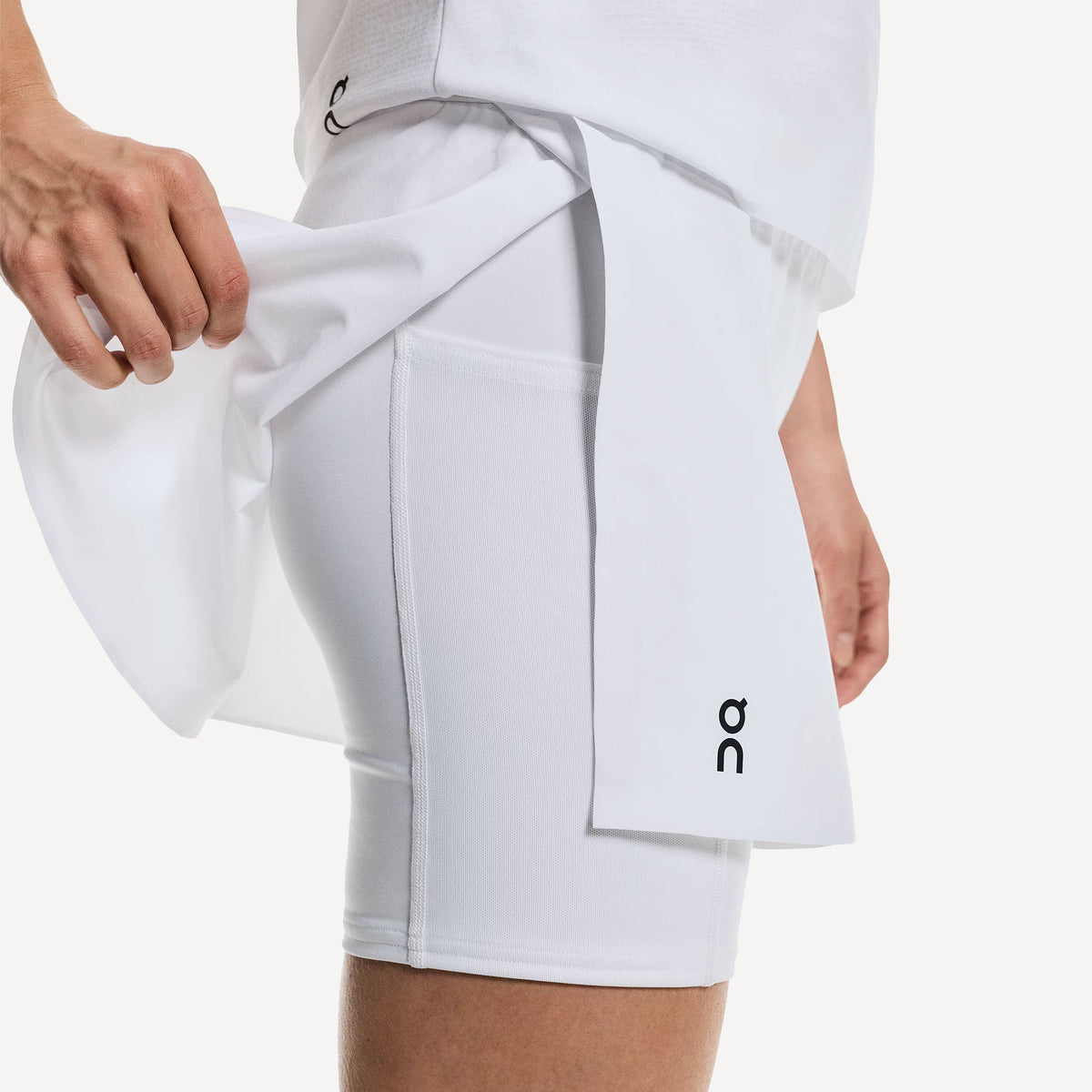 On Court Women's Split Tennis Skirt - White (5)