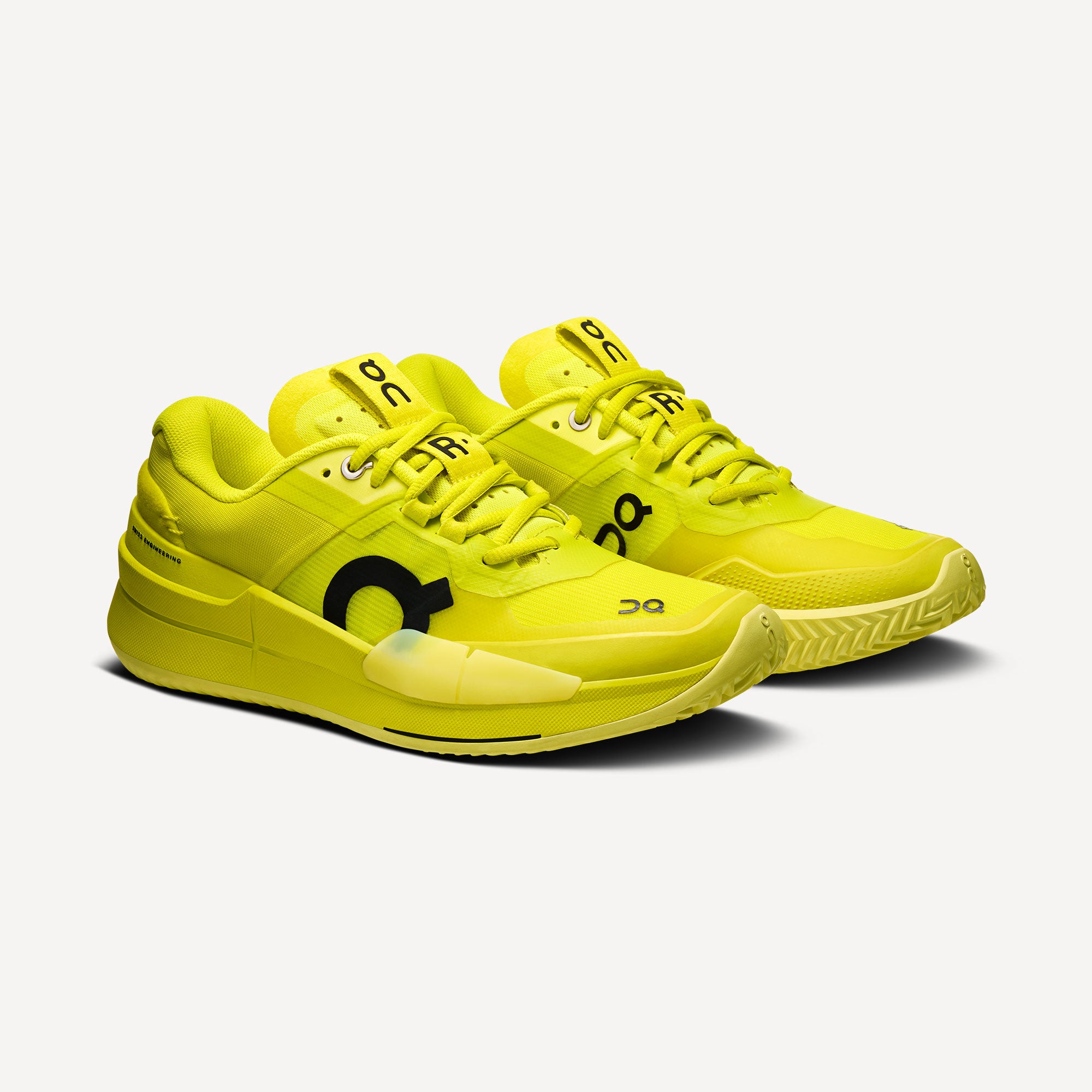 On The Roger Pro 2 Women's Clay Court Tennis Shoes - Yellow (4)