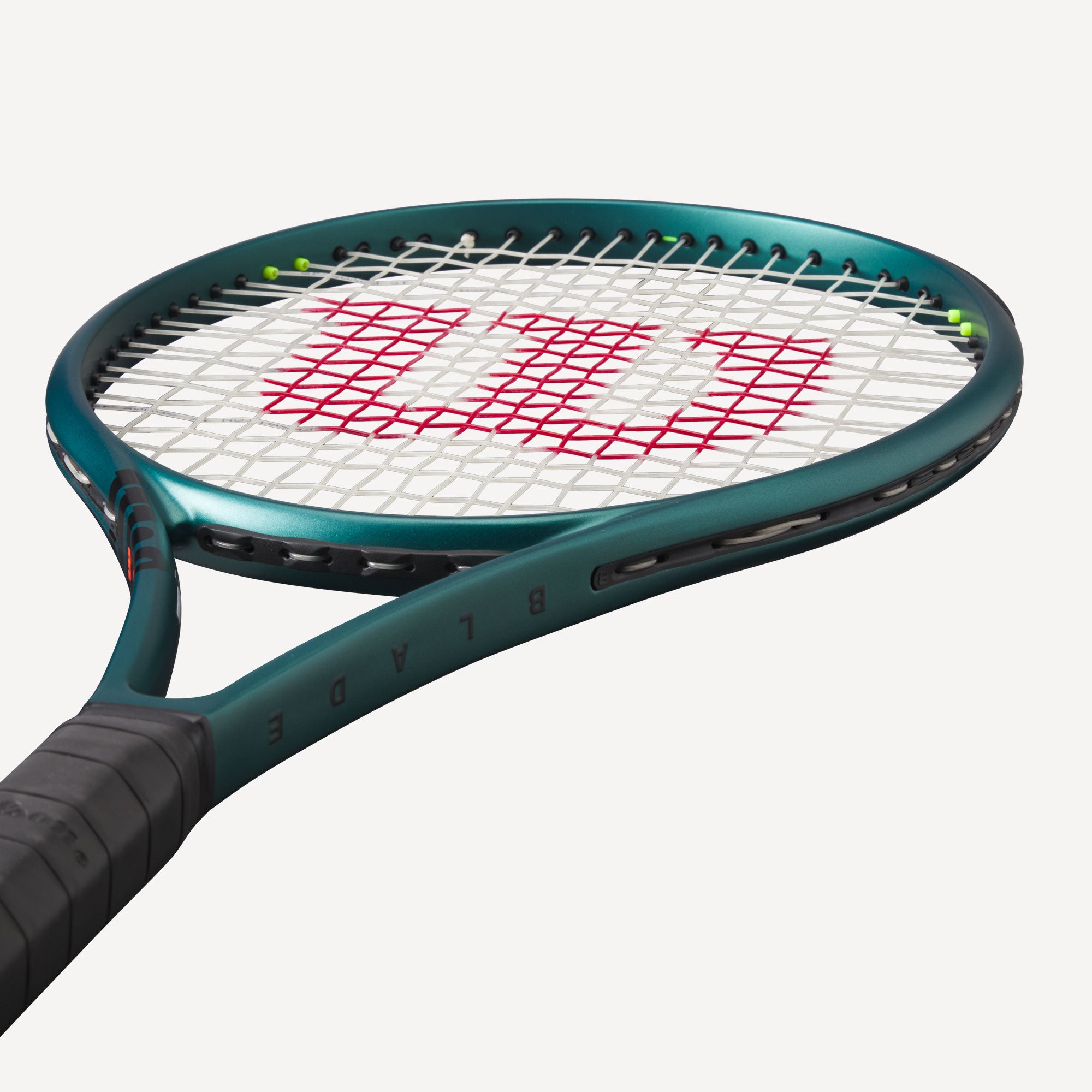 Wilson Blade 100 V9 Tennisracket