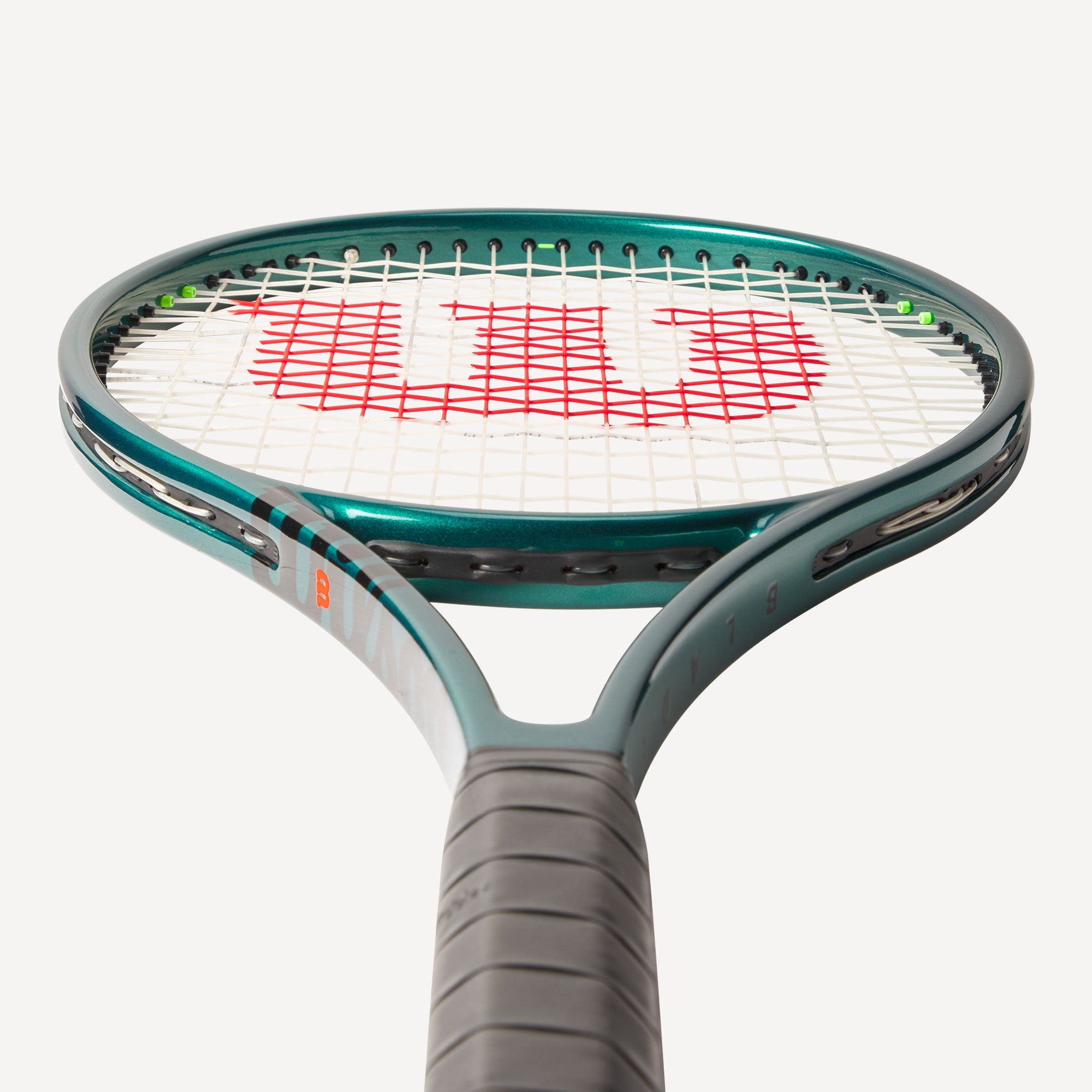 Wilson Blade Pro 98 18x20 V9 Tennis Racket (4)