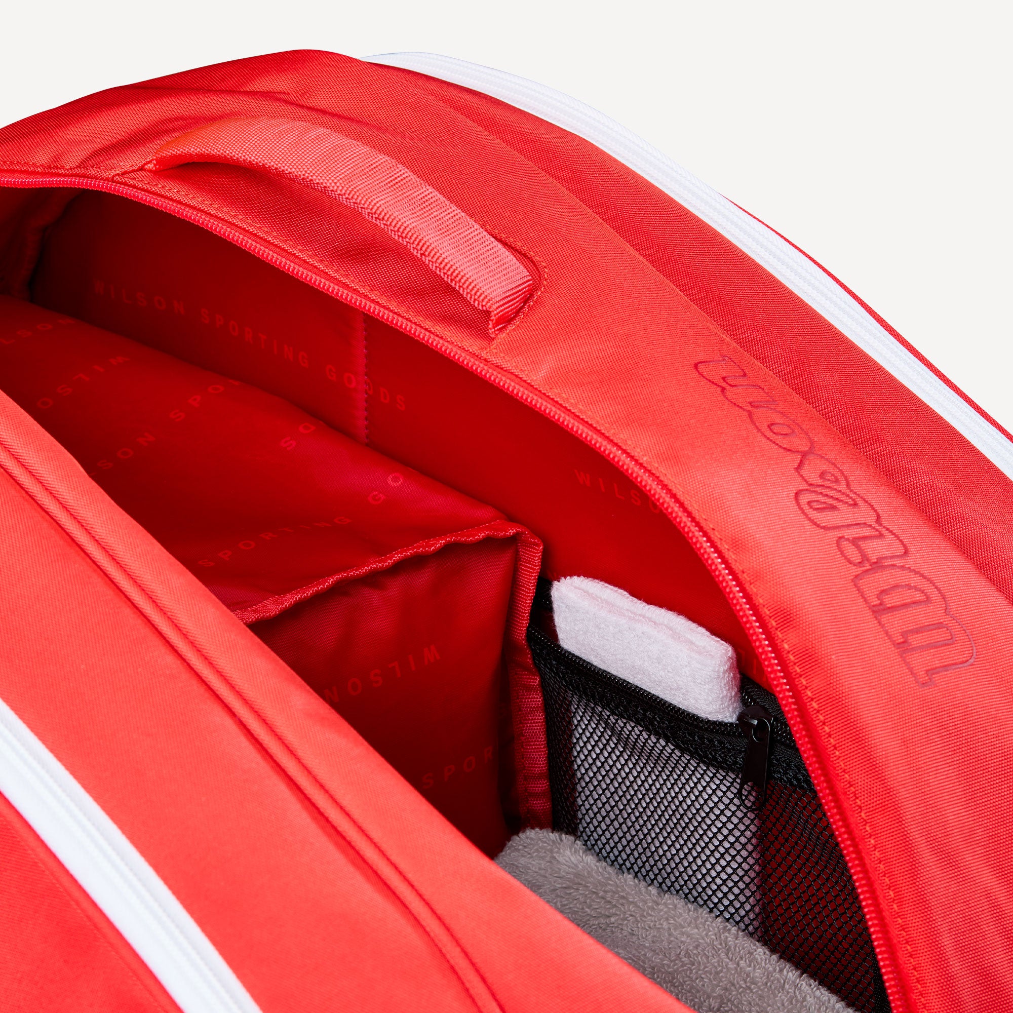 Wilson Tour Red Padel Racket Bag (6)