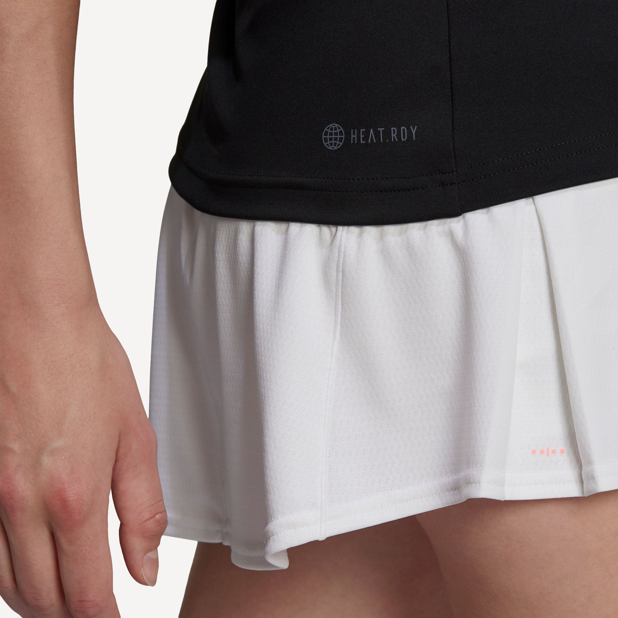 adidas Women's Y Tennis Tank Black (7)