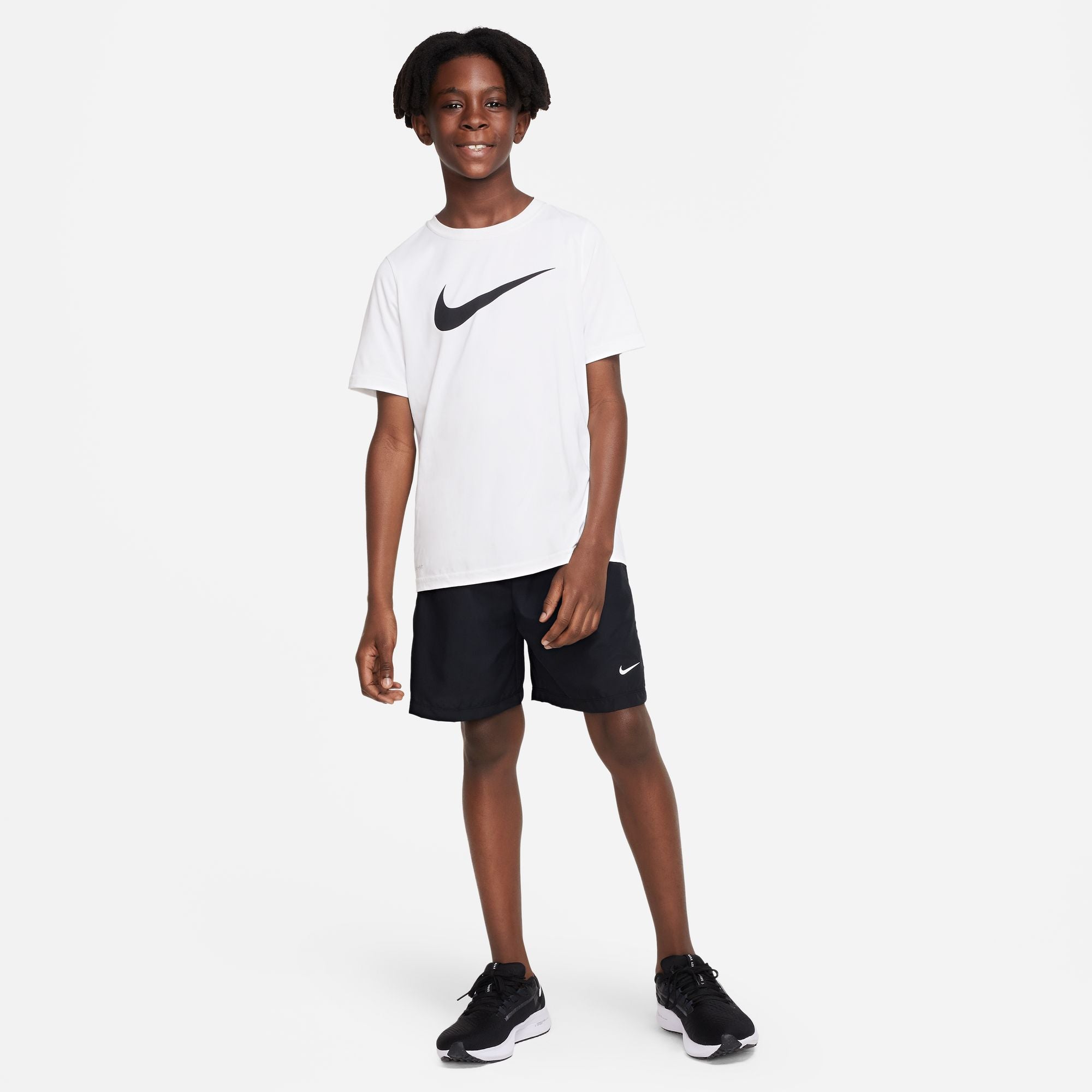 Nike Dri-FIT Boys' Woven Shorts Black (7)