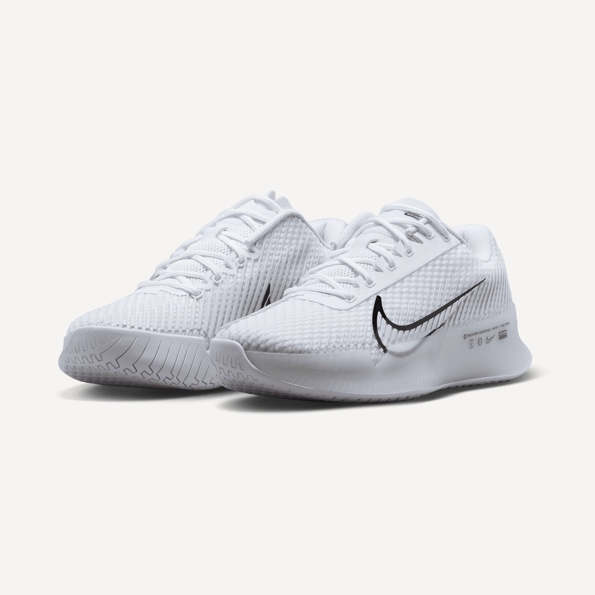 NikeCourt Air Zoom Vapor 11 Women's Hard Court Tennis Shoes White (4)