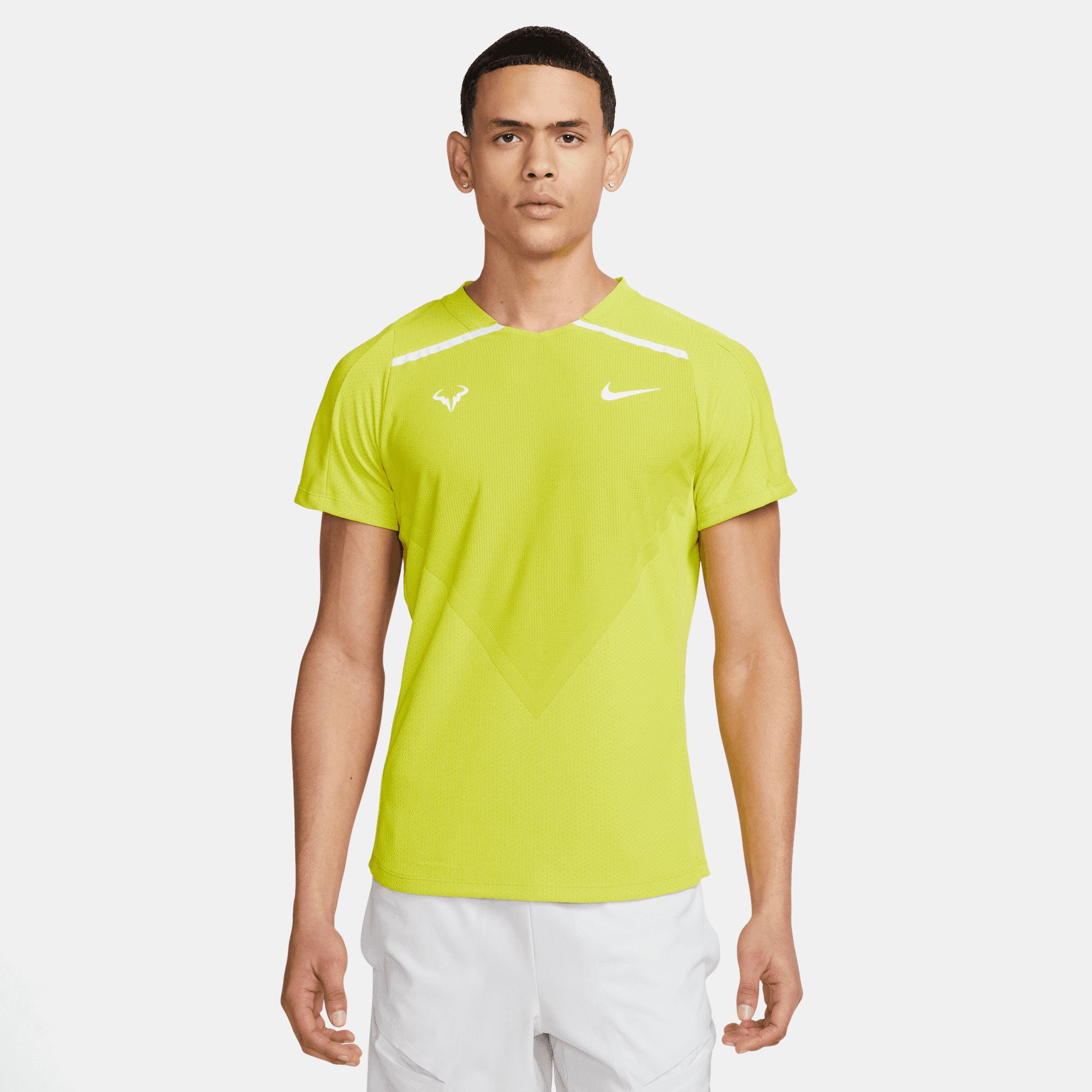 NikeCourt Dri-FIT ADV Rafa Men's Tennis Shirt Green (1)