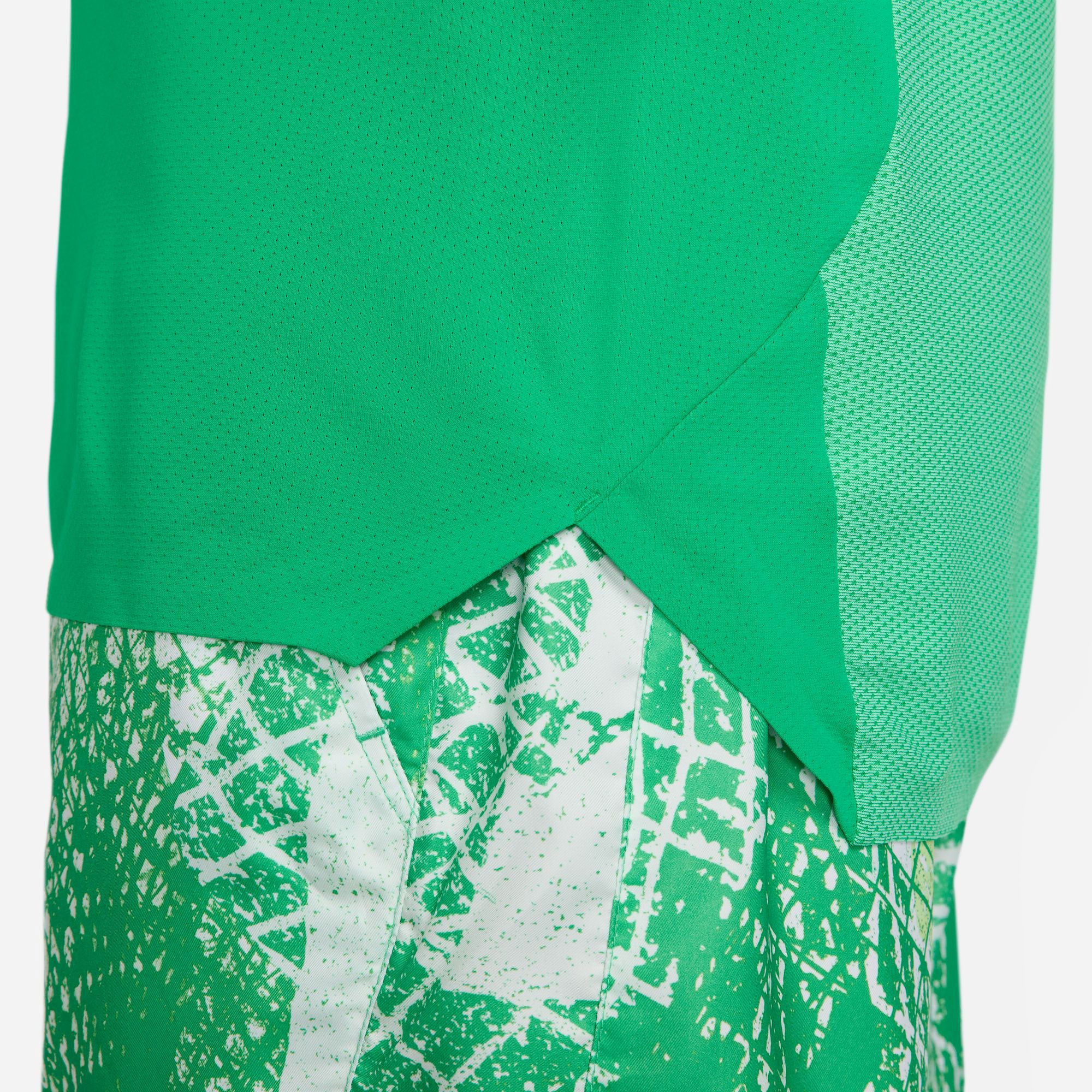 NikeCourt Dri-FIT ADV Slam Paris Men's Tennis Polo Green (4)
